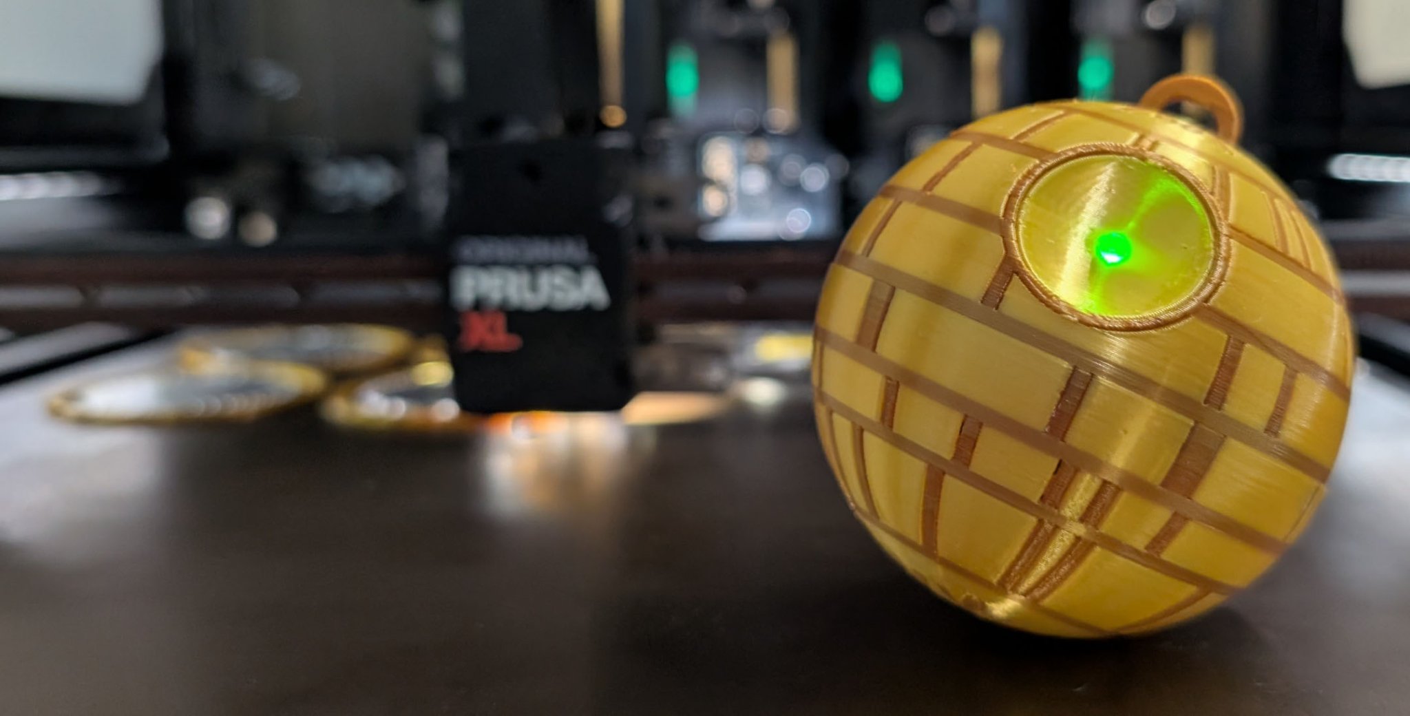 Đồ trang trí Giáng sinh Ngôi sao Tử thần nhiều màu sắc