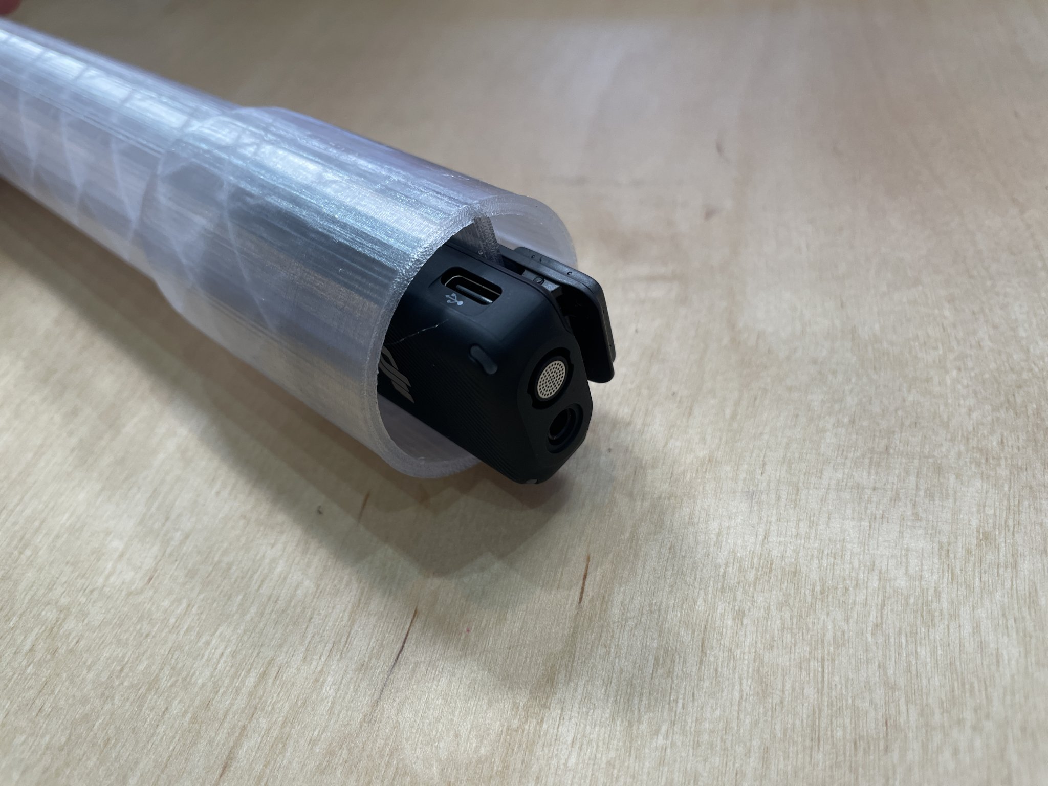 Tay cầm micro cho bộ thu DJI Mic