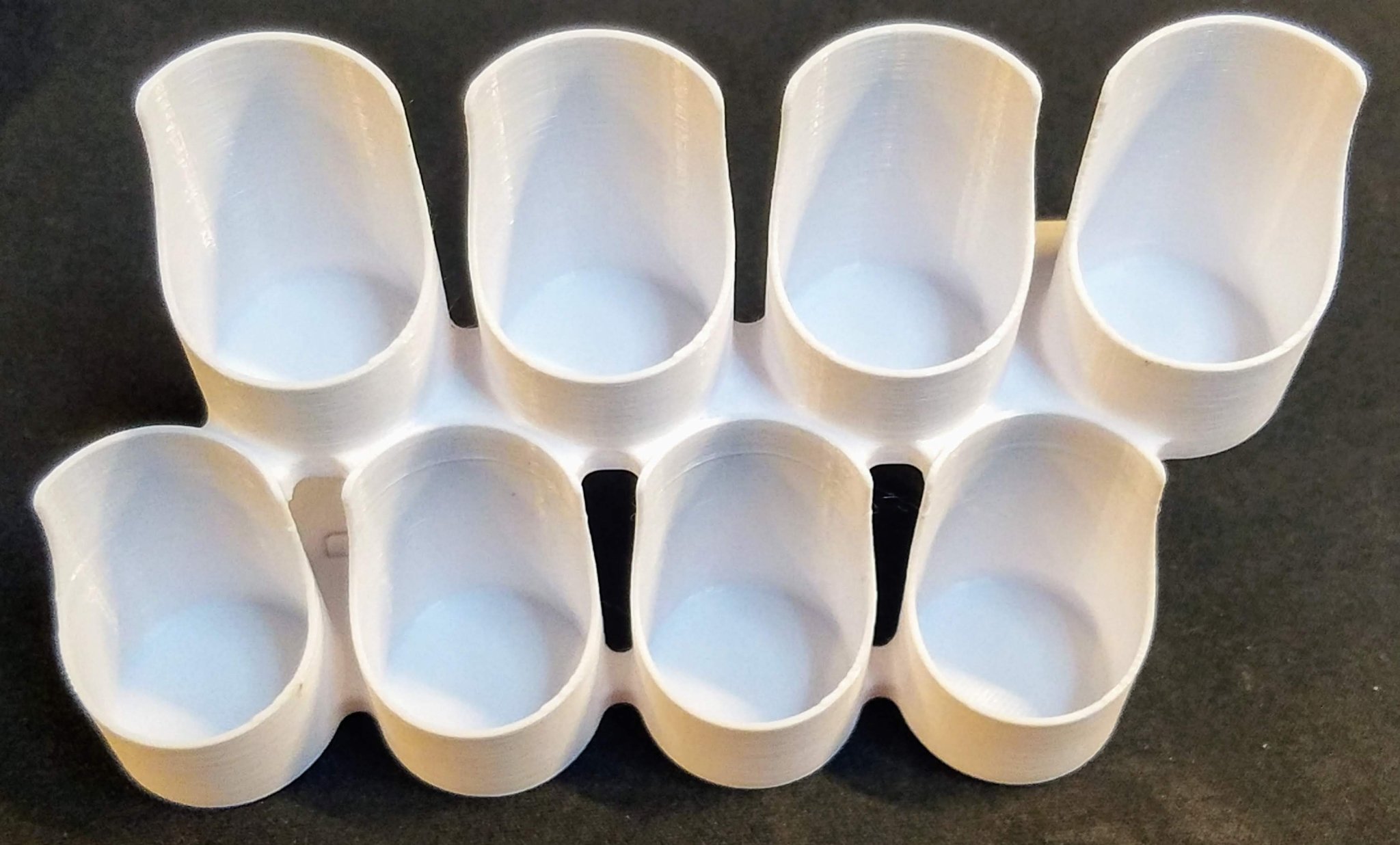 Giá đỡ chai sơn cho bảng treo IKEA Skadis