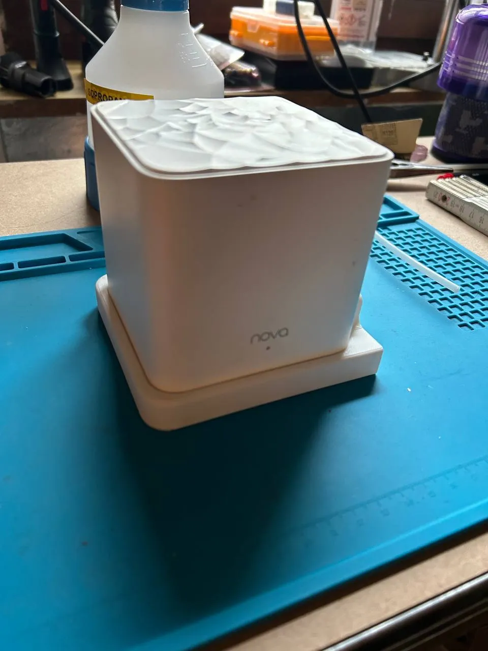 Giá đỡ tường đơn giản cho Tenda Nova MW3