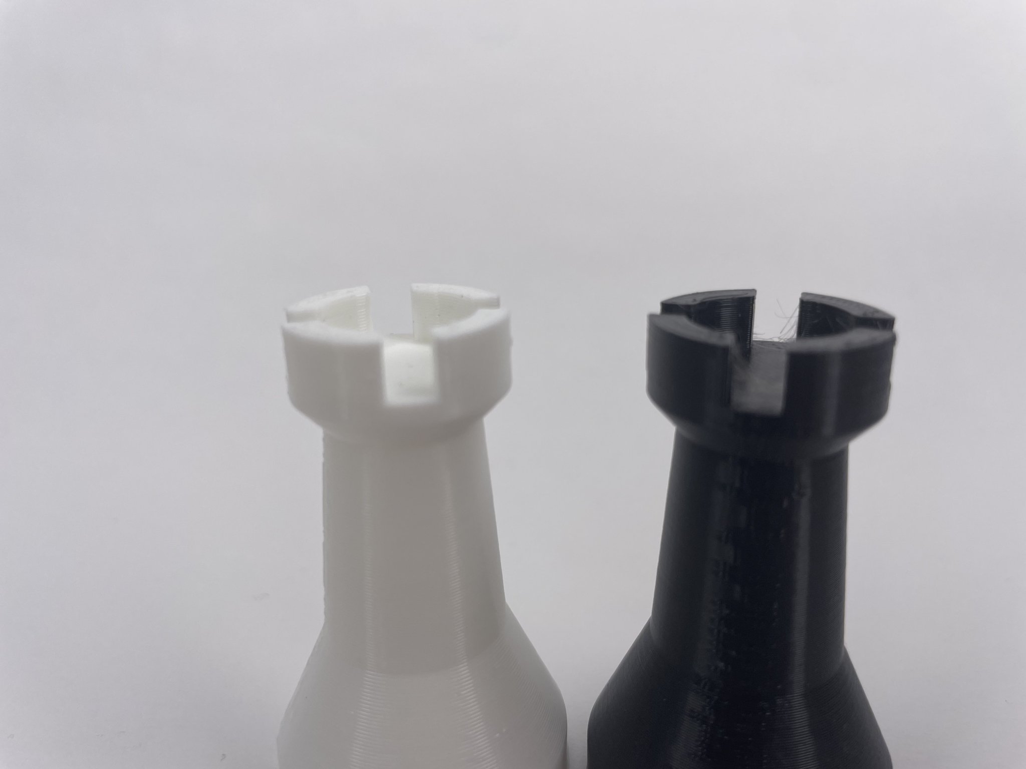 Xe cờ vua hình tháp cơ bản để in 3D