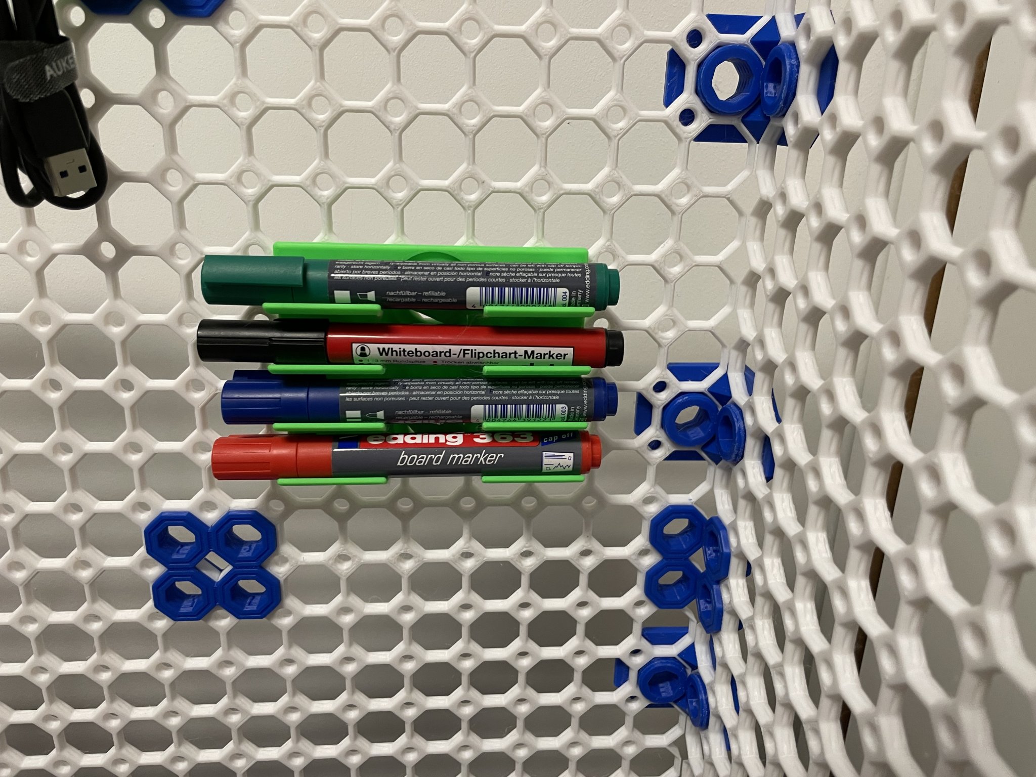 Giá đỡ bút cho bảng trắng Multiboard