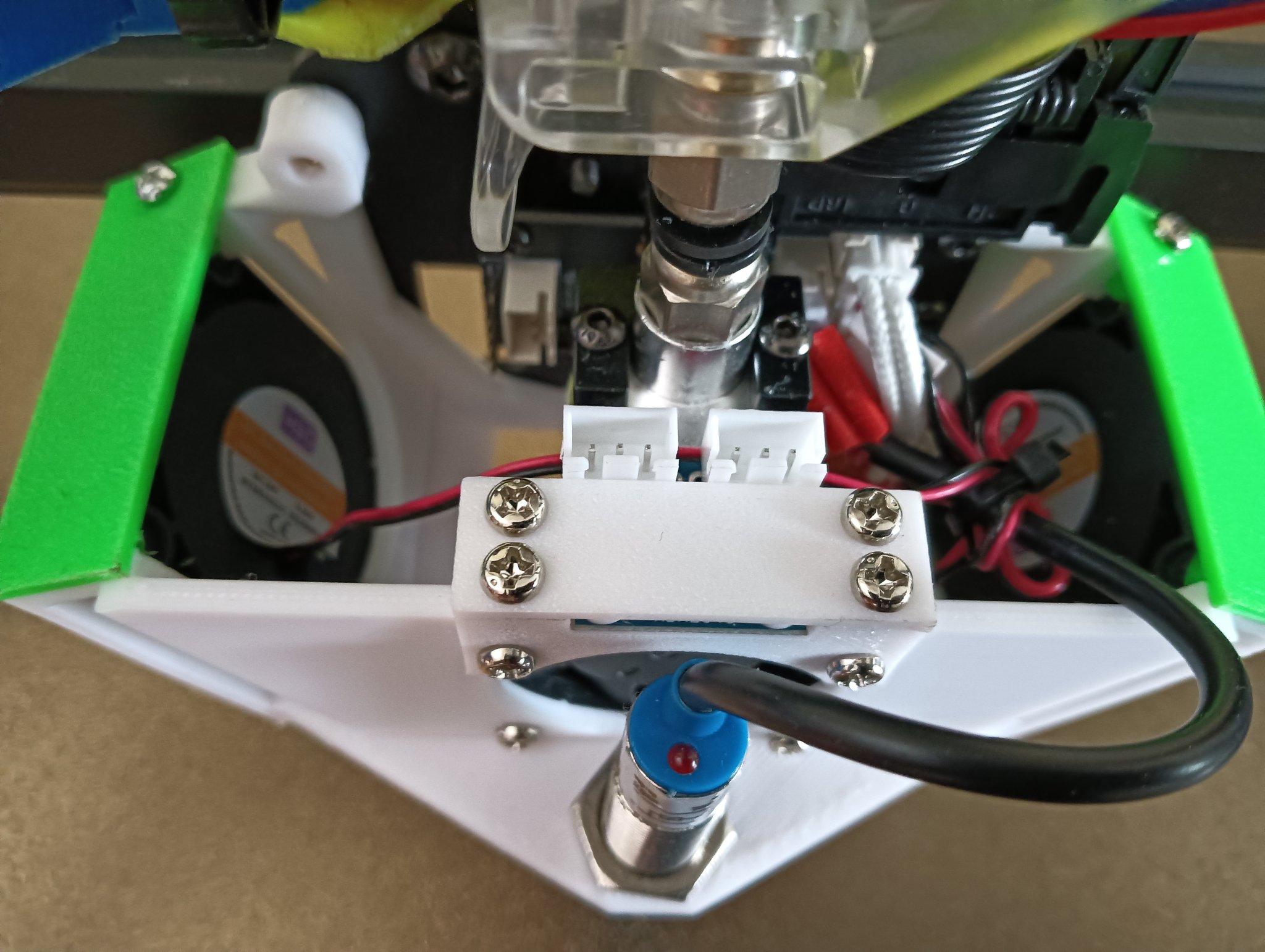 Giá đỡ cảm biến ADXL cho đầu đùn Kobra Max Anycubic