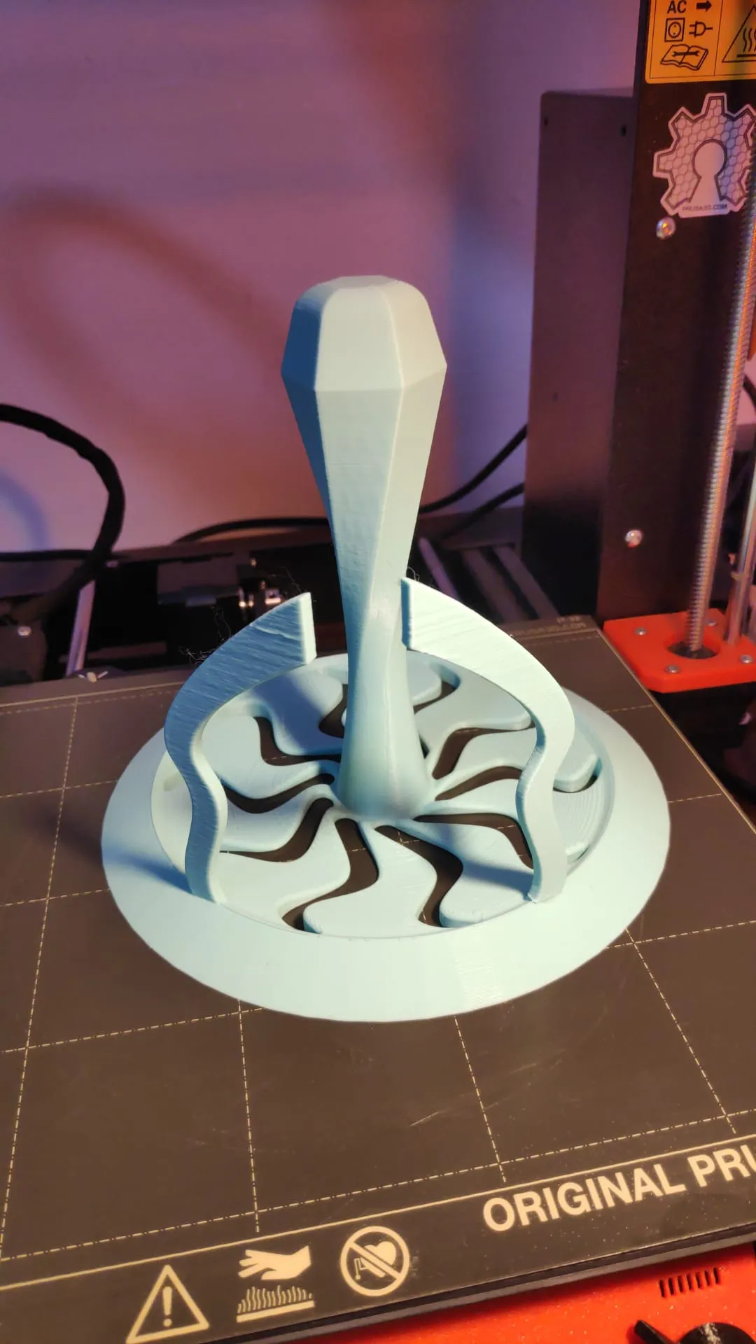 Giá đỡ khăn giấy đẹp và tiện dụng