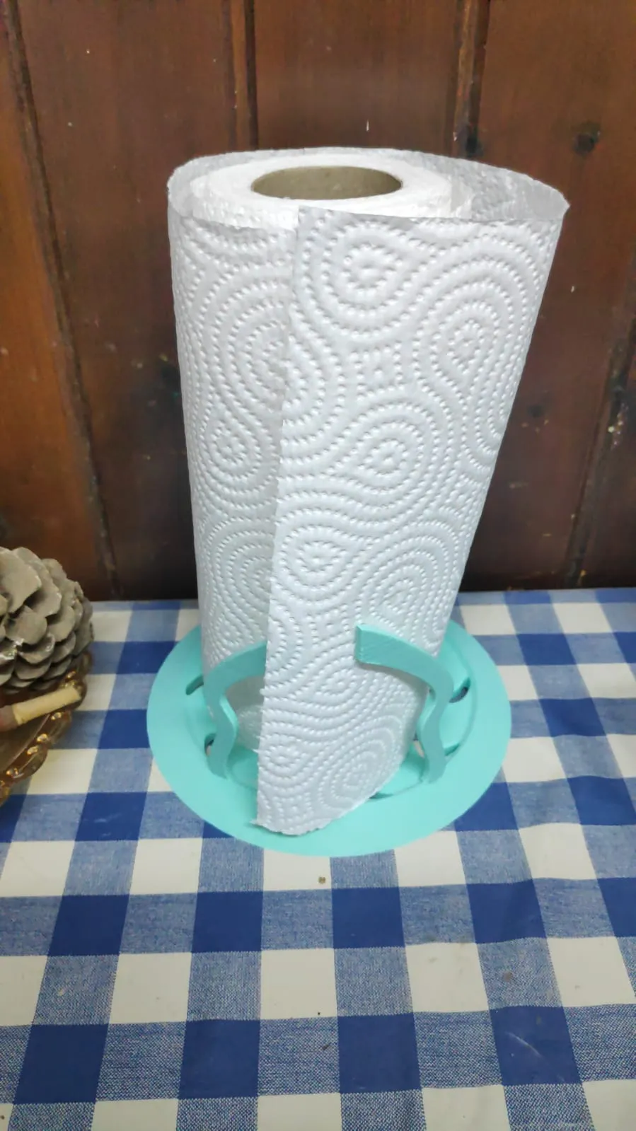 Giá đỡ khăn giấy đẹp và tiện dụng