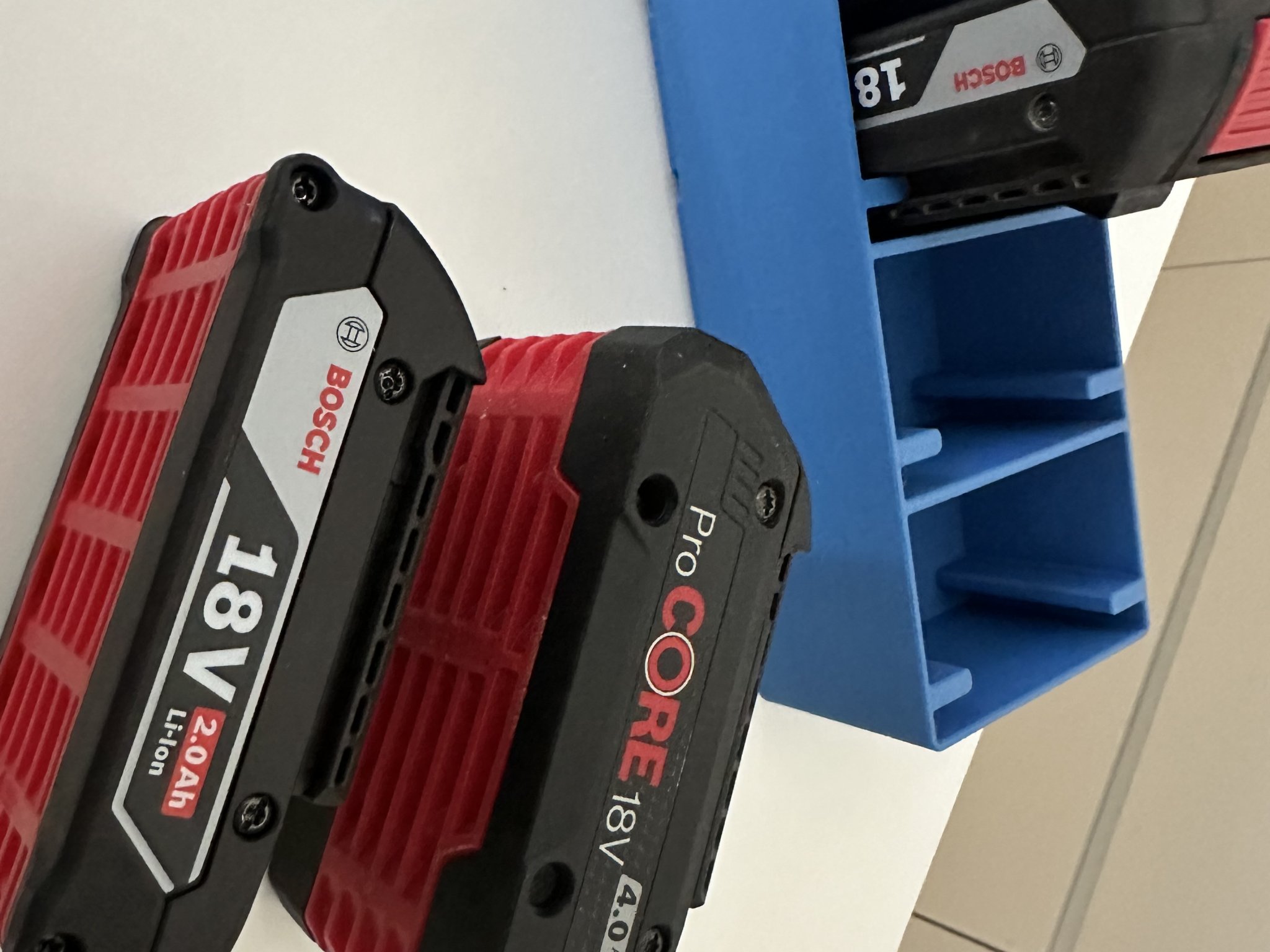 Giá đỡ pin Bosch Professional 18V Gridfinity 2x5x8