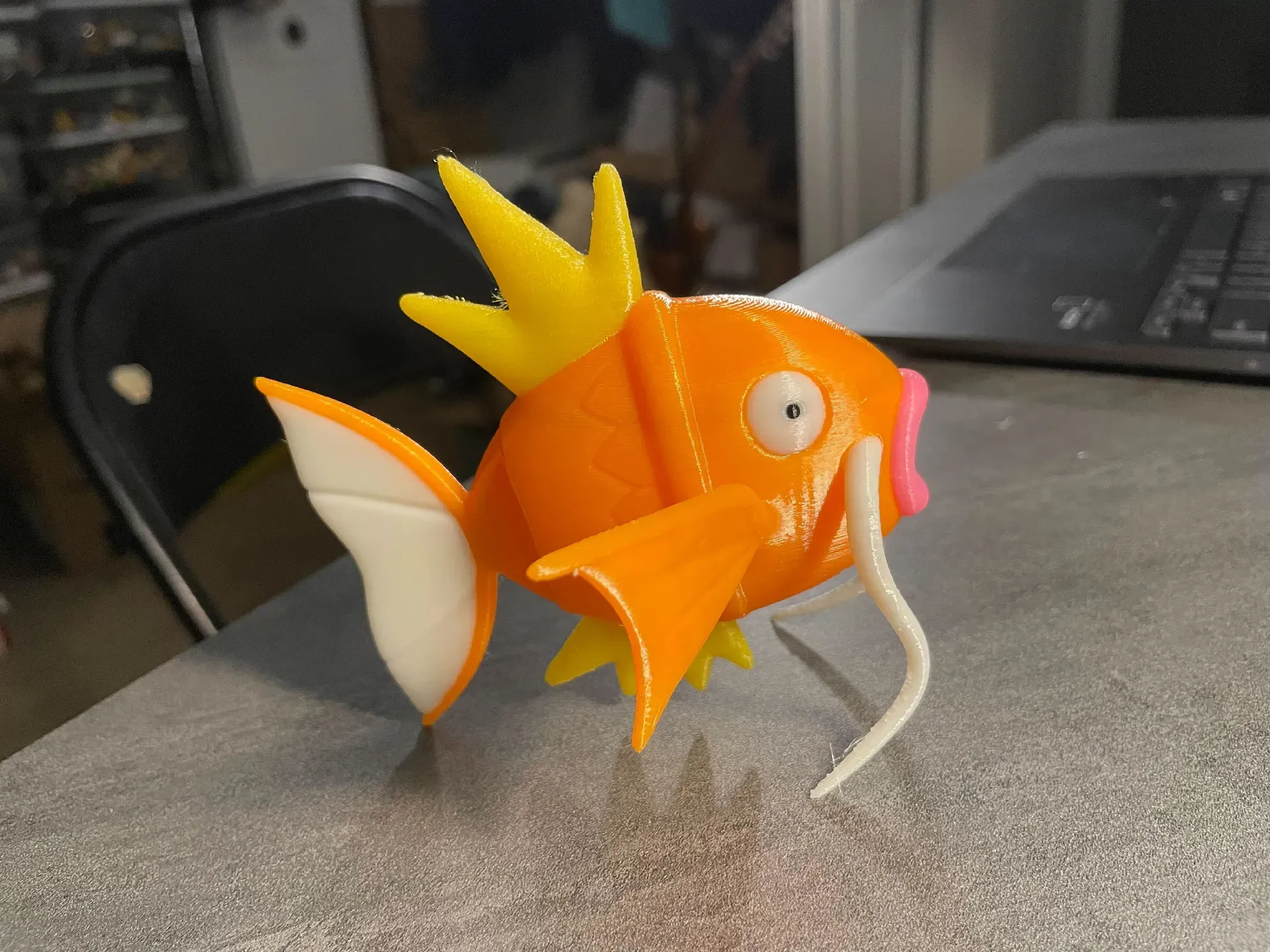 Mô hình Magikarp được sơn màu cho in 3D MMU