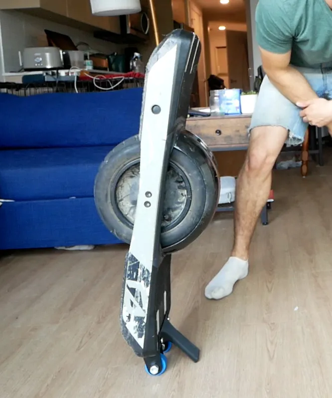 Giá đỡ bánh xe WheelStand cho Onewheel GT