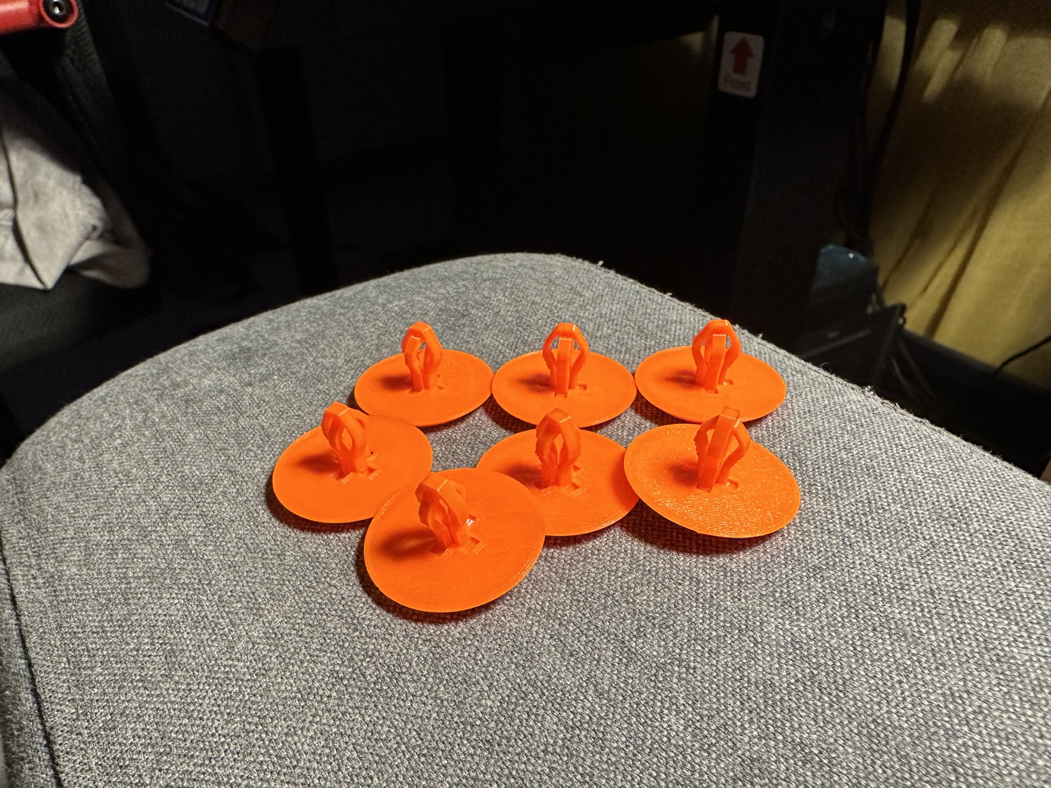 Cặp kẹp nắp ca-pô Honda Civic MK8