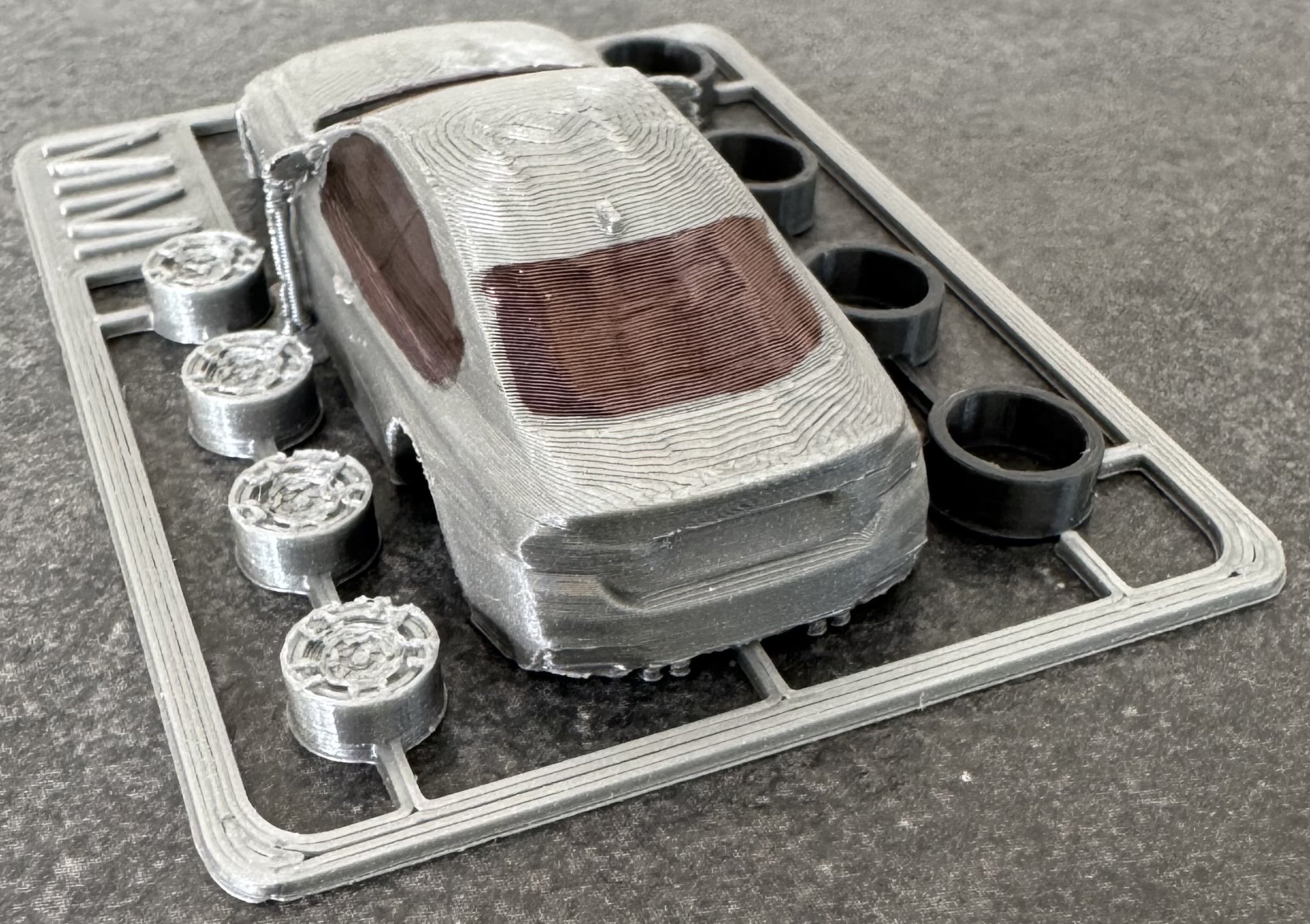 Thẻ kit BMW M4 chi tiết và thực tế