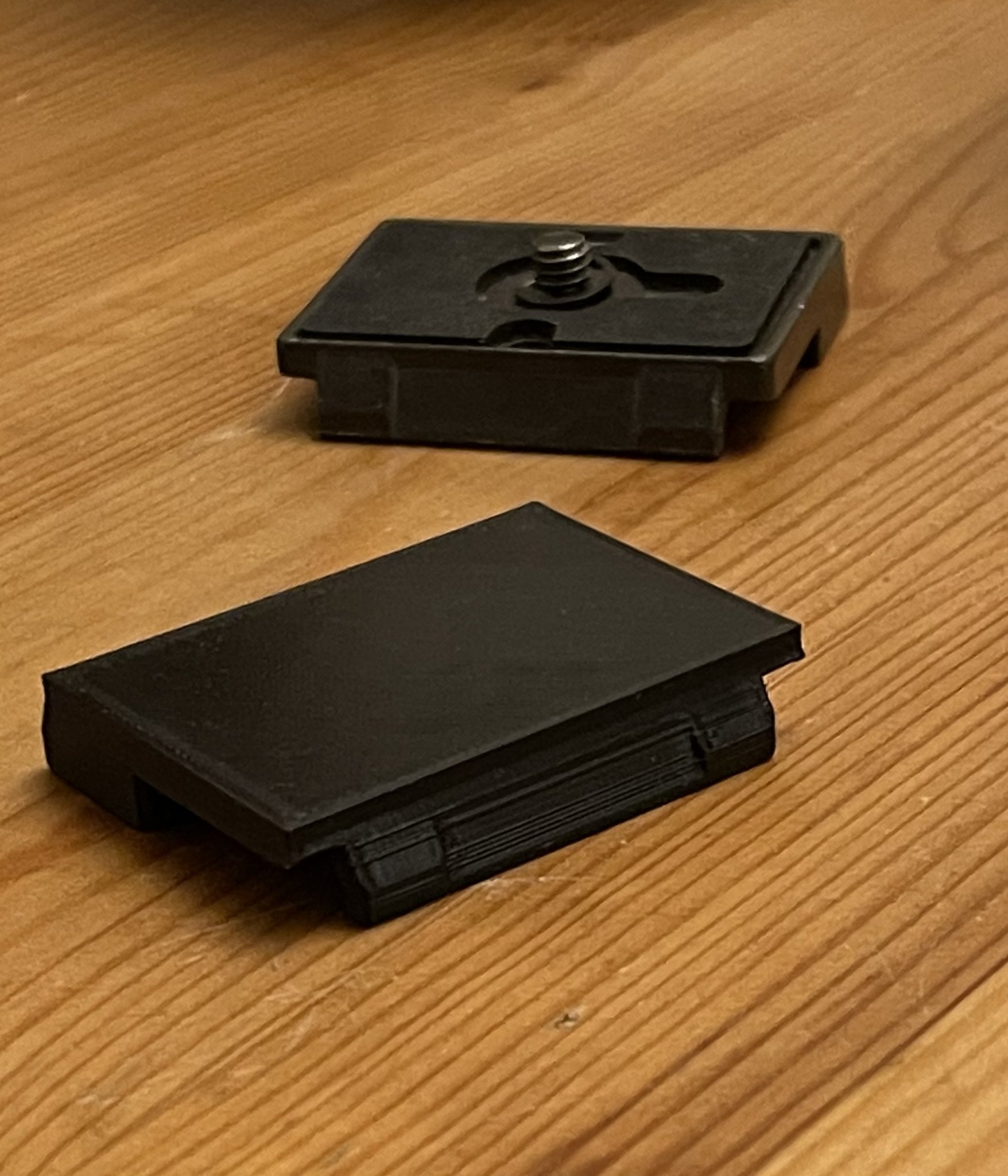 Bảng gắn nhanh tương thích 200PL cho chân máy Manfrotto