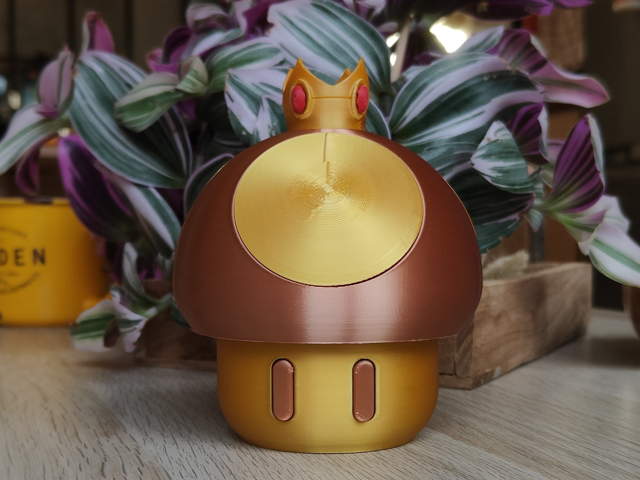 **Chìa khóa vương miện cho trò chơi giải đố Nấm Vàng**