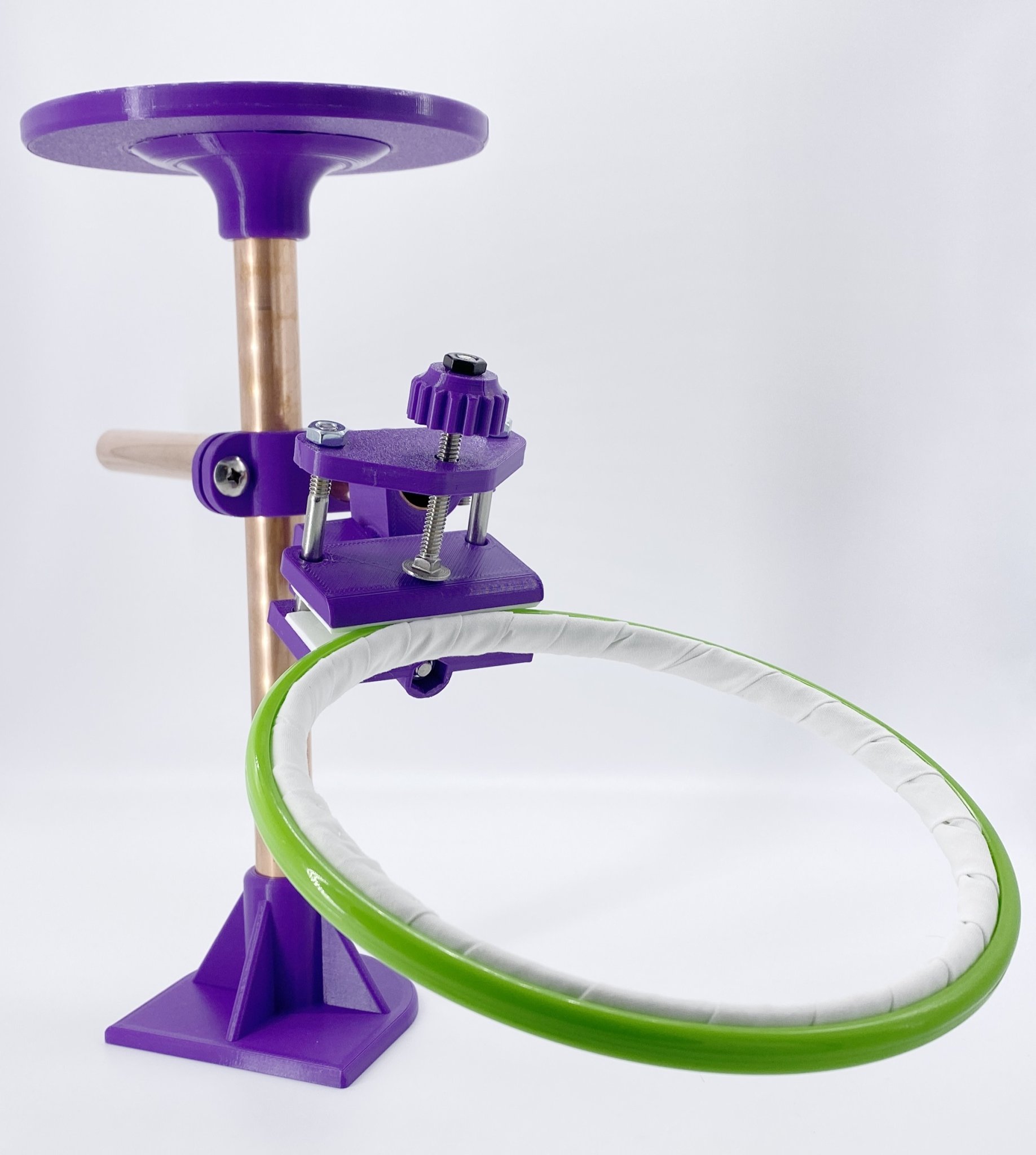 Giá đỡ thêu tay Clare: Ergonomic và dễ sử dụng