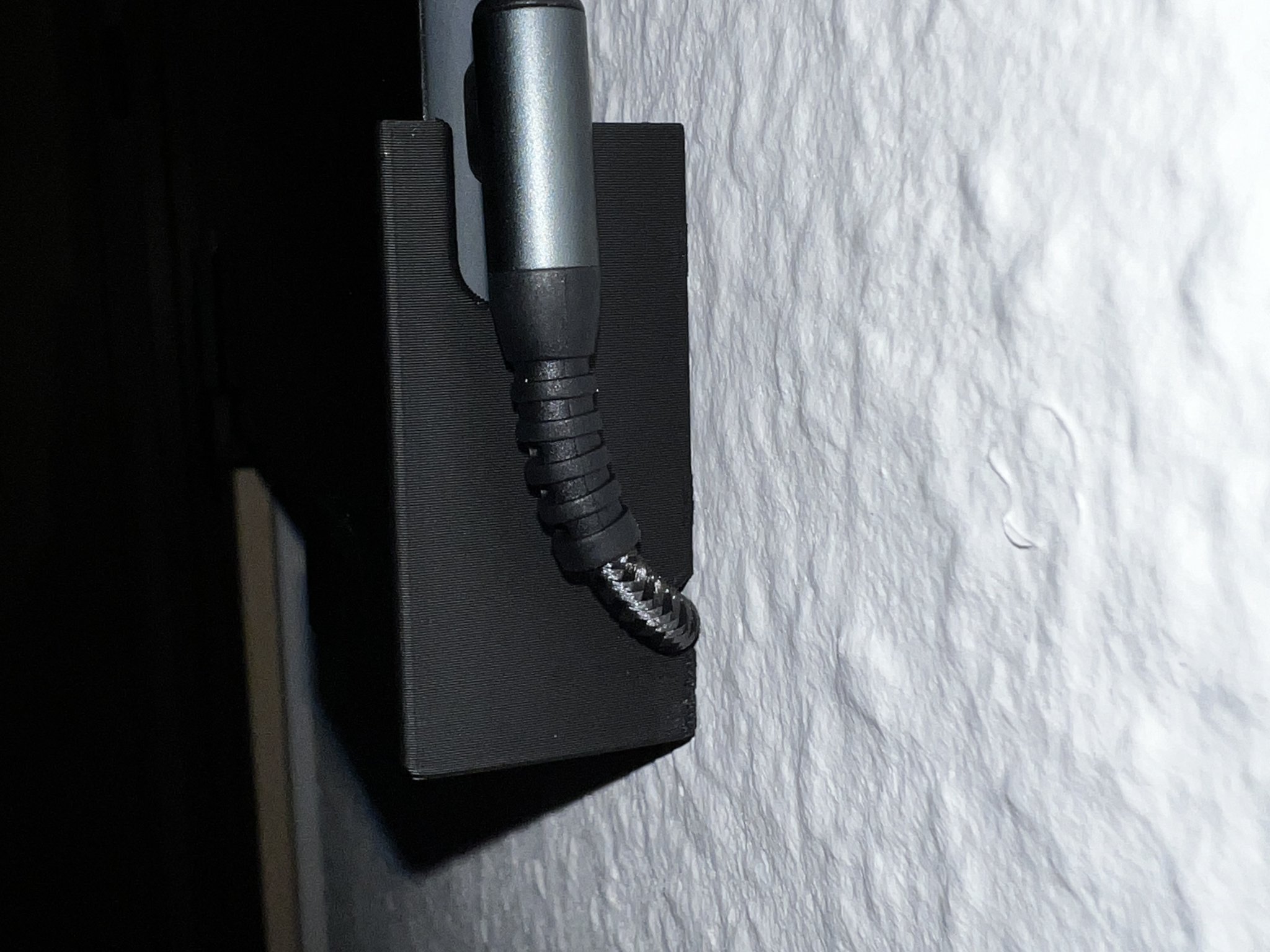 Giá đỡ tường cho máy tính bảng Fire HD10 Plus