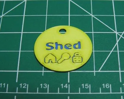 Thiết kế thẻ và móc khóa tùy chỉnh với OpenSCAD