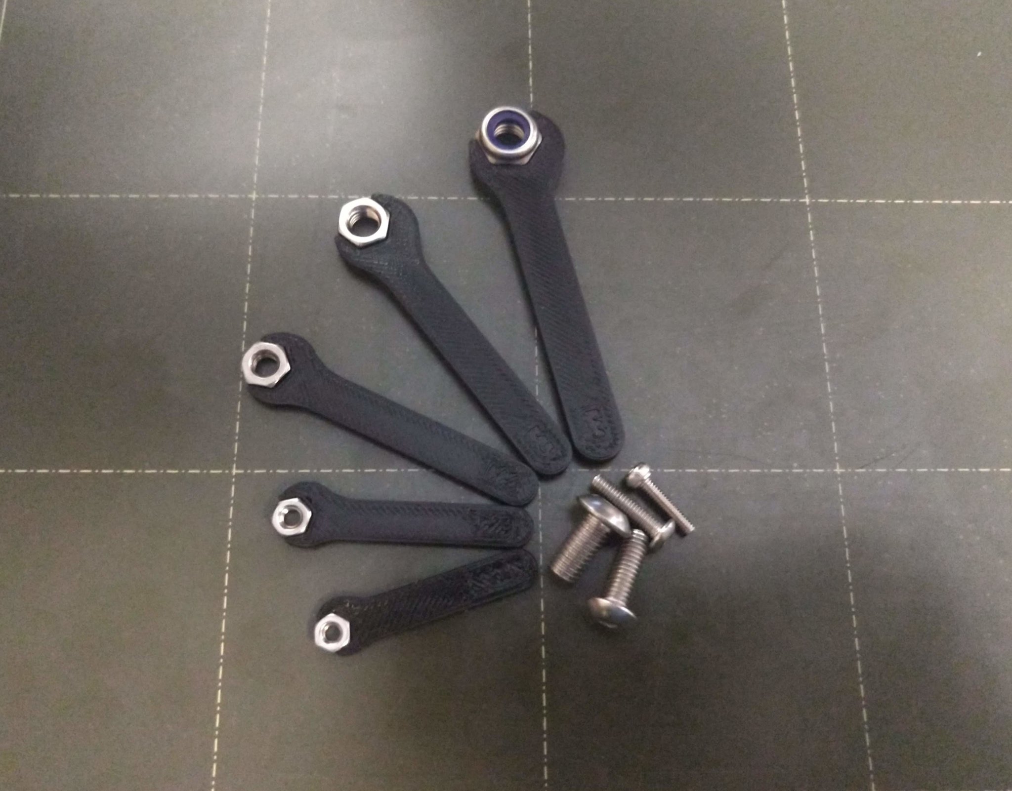 Bộ cờ lê phẳng tiêu chuẩn mét cho không gian hạn chế