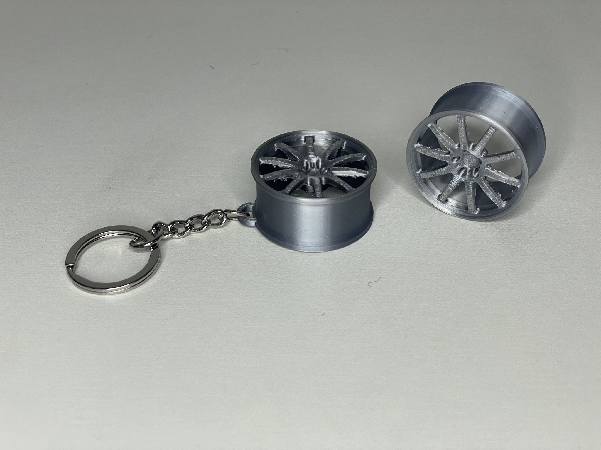 Móc chìa khóa bánh xe Dotz cho tín đồ xe hơi