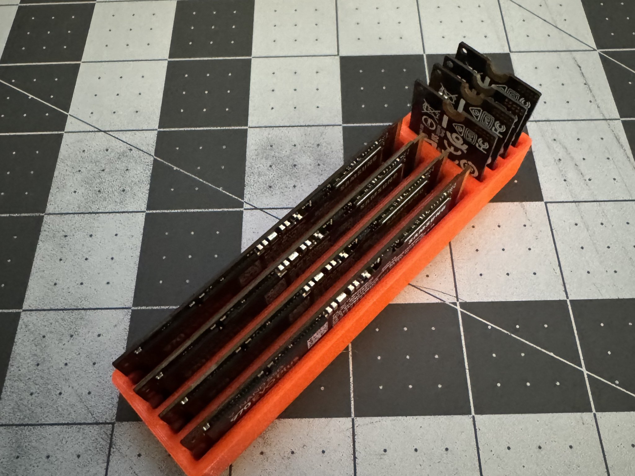 Giá đỡ SSD NVME cho 4 ổ m.2 2230 và 4 ổ 2280