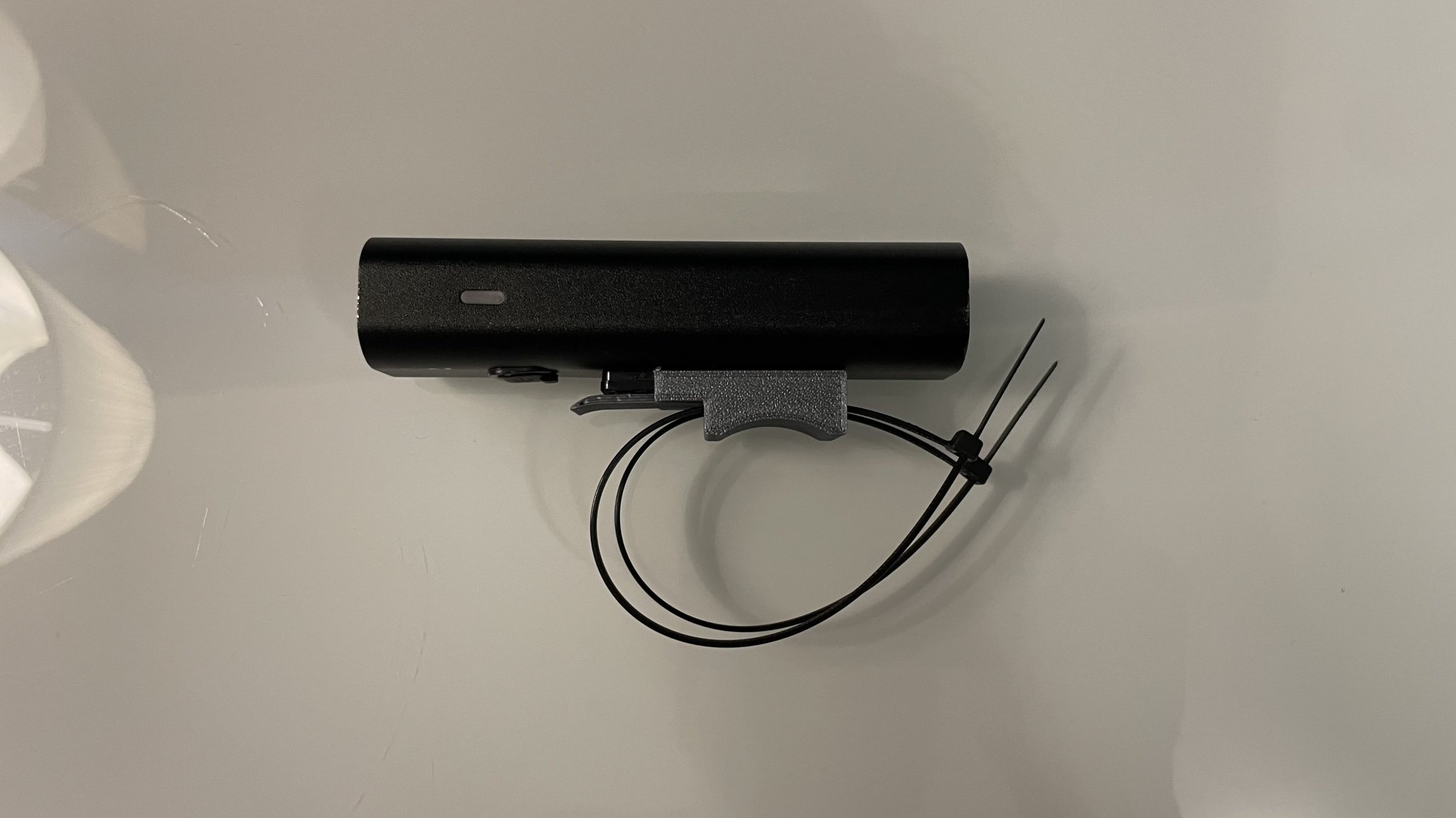 Giá đỡ đèn pin cho xe đạp ROCKBROS YQ-400