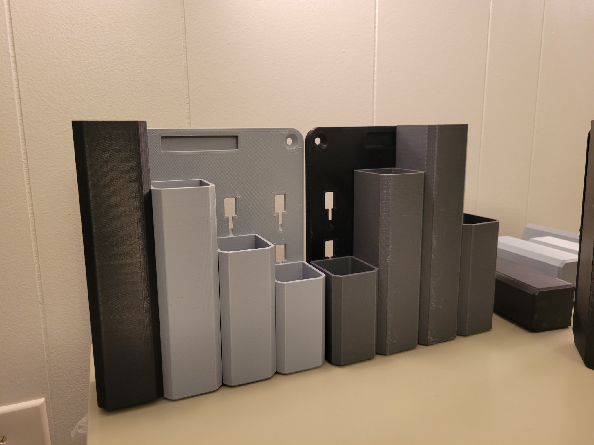 Giá đỡ dây buộc Zip 180mm rộng, 200mm cao