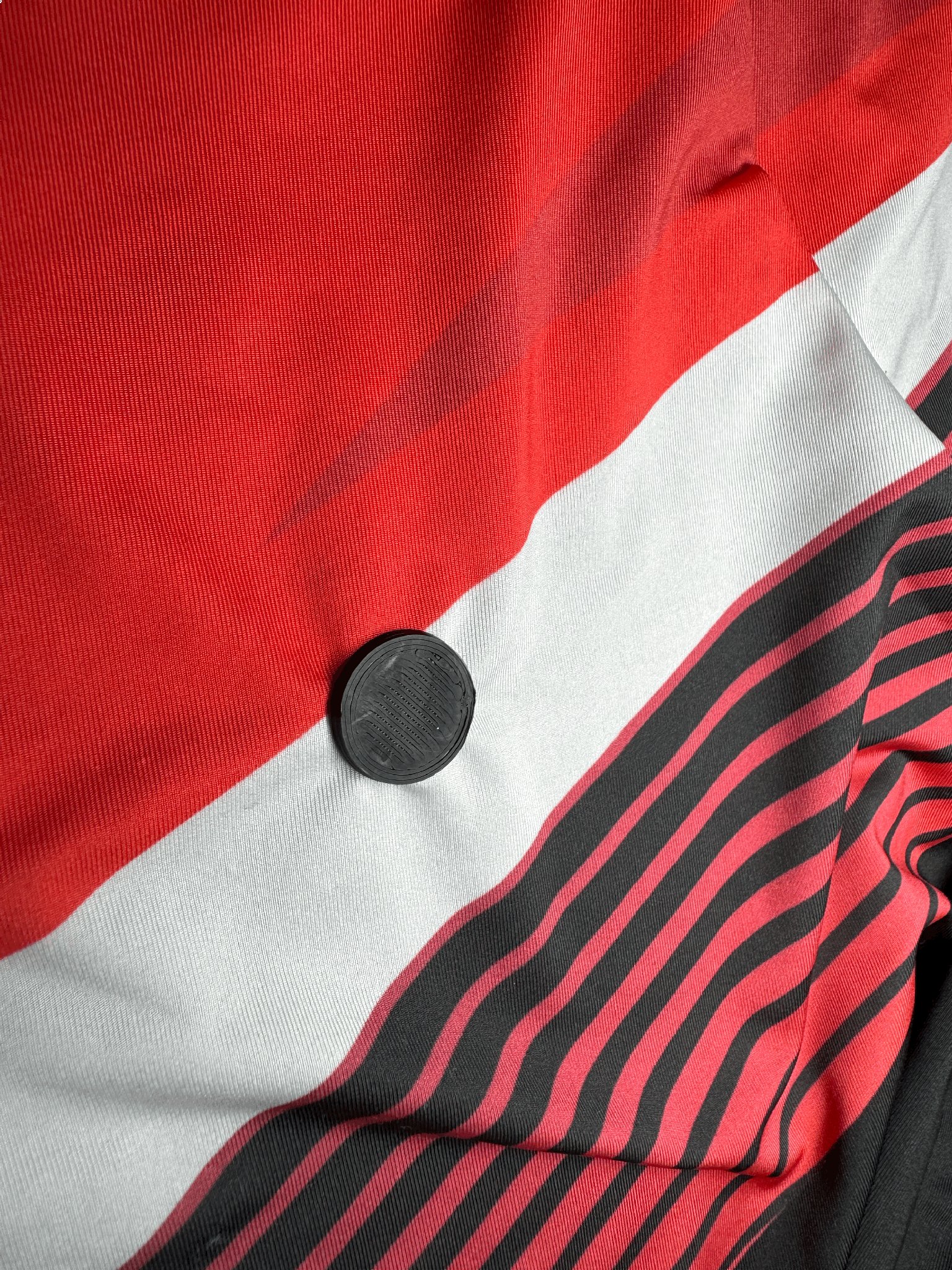 Giá đỡ/clip giữ số chạy cho áo thể thao