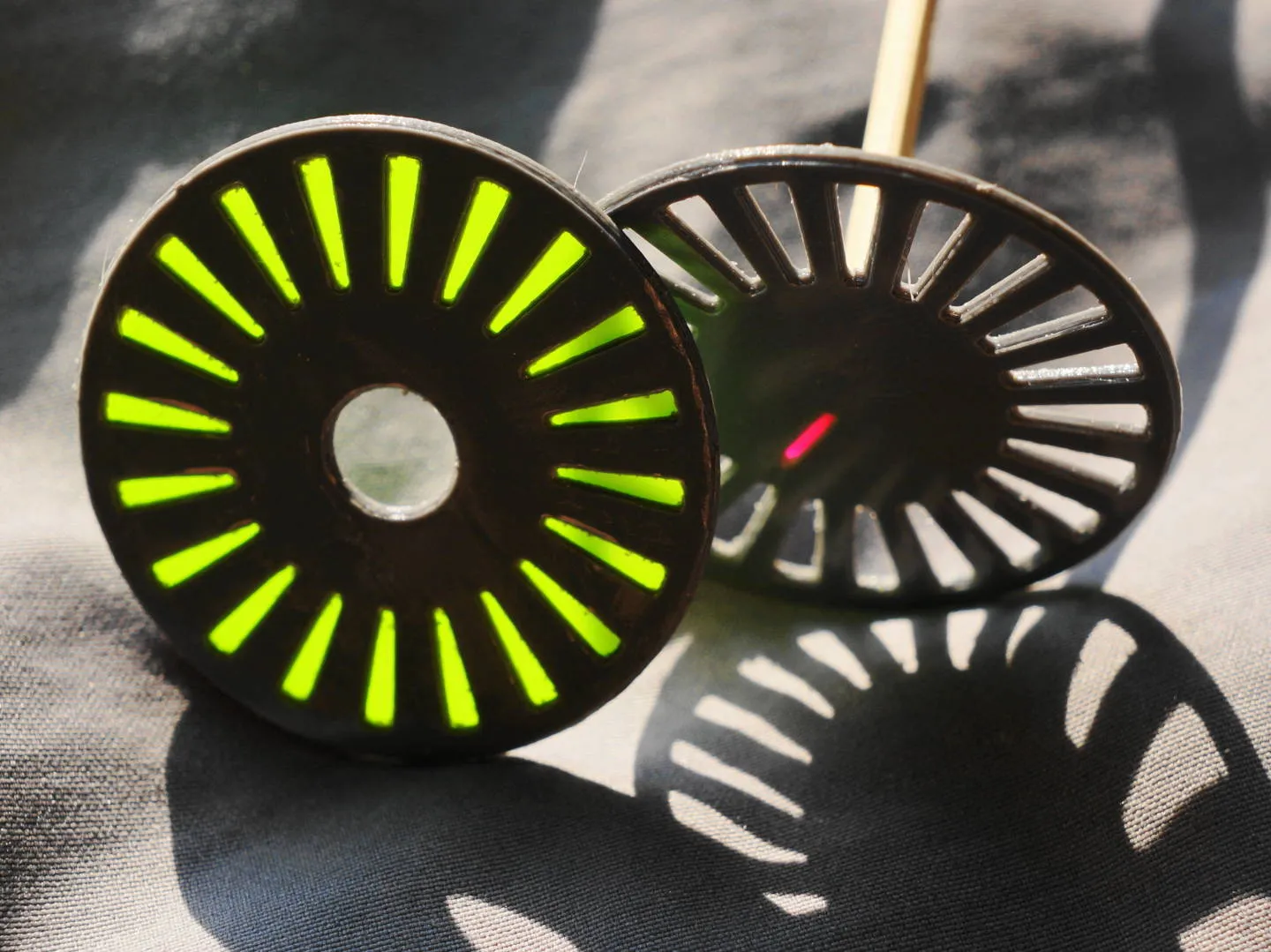 Trình hiển thị Vernier chính xác với góc quay 378°