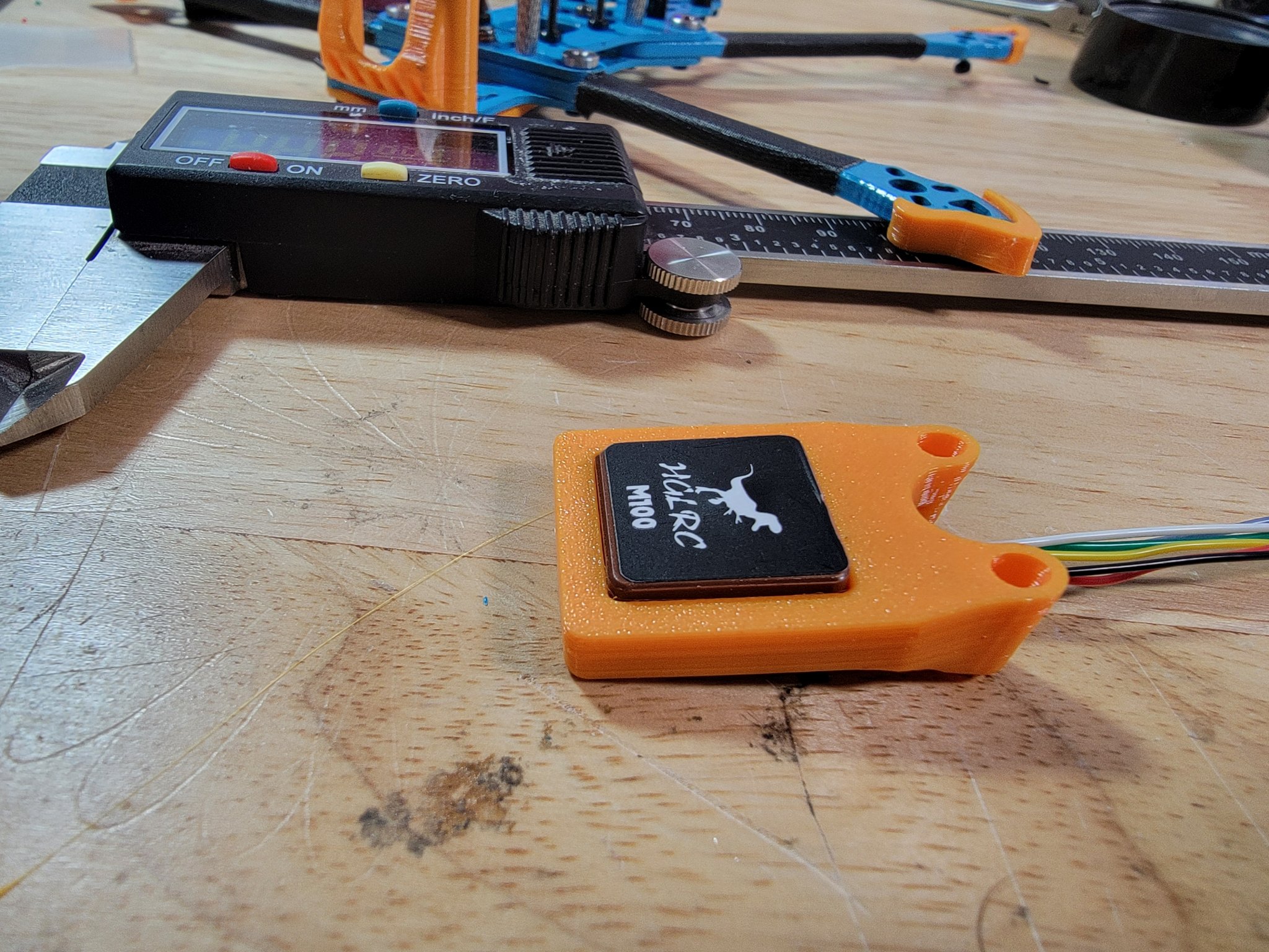 Giá đỡ GPS HGLRC M100 cho Flywoo Explorer LR