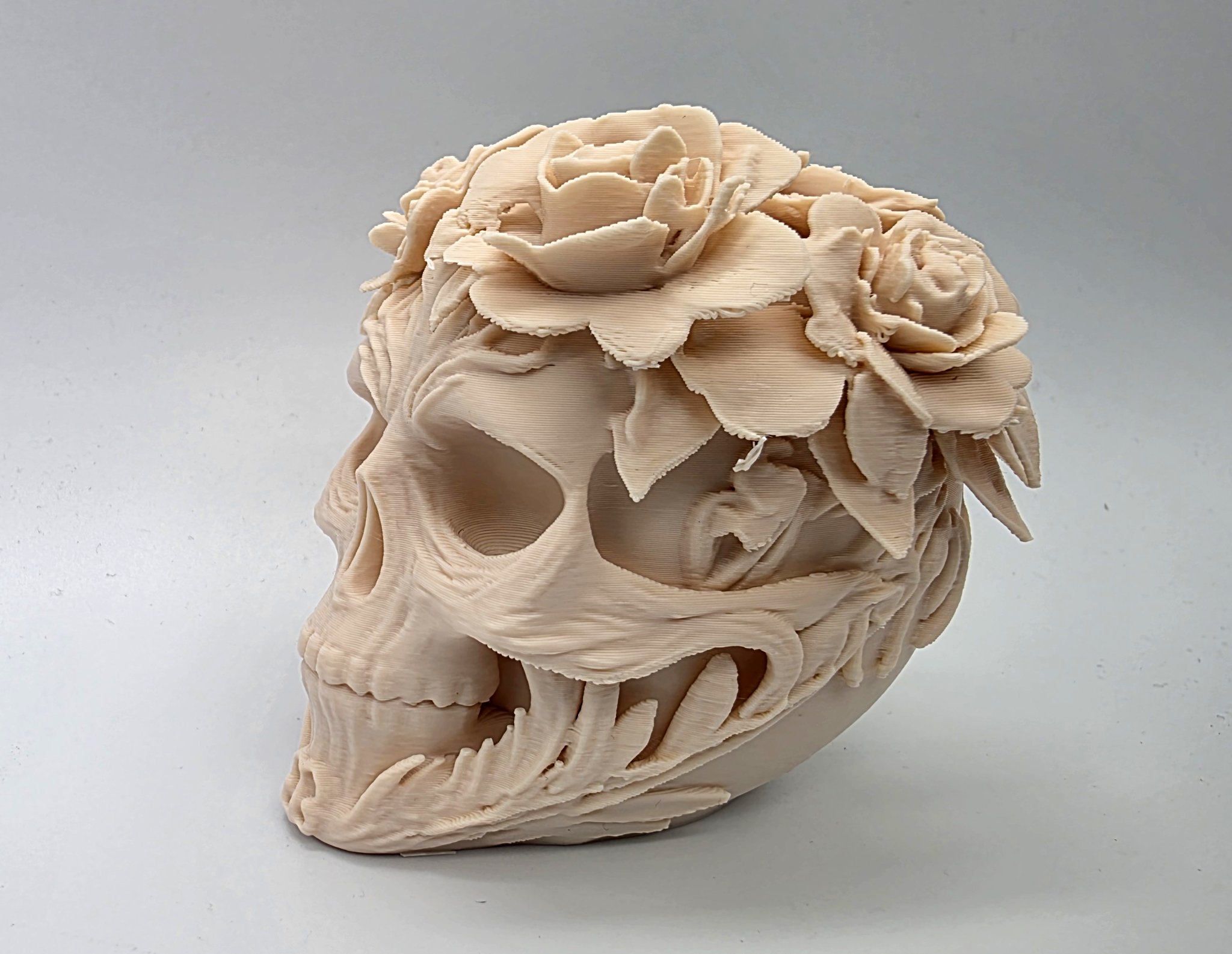 Đầu lâu hoa trang trí độc đáo và kỳ lạ