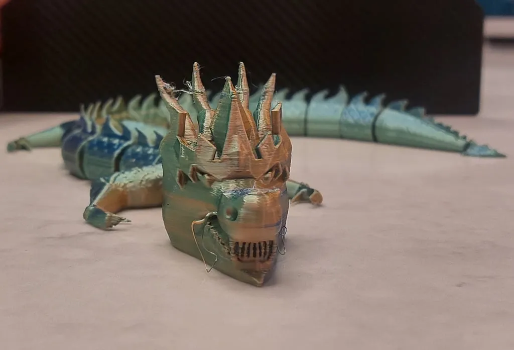 Rồng thanh đạm với vòng lửa trong Roblox Blox Fruit