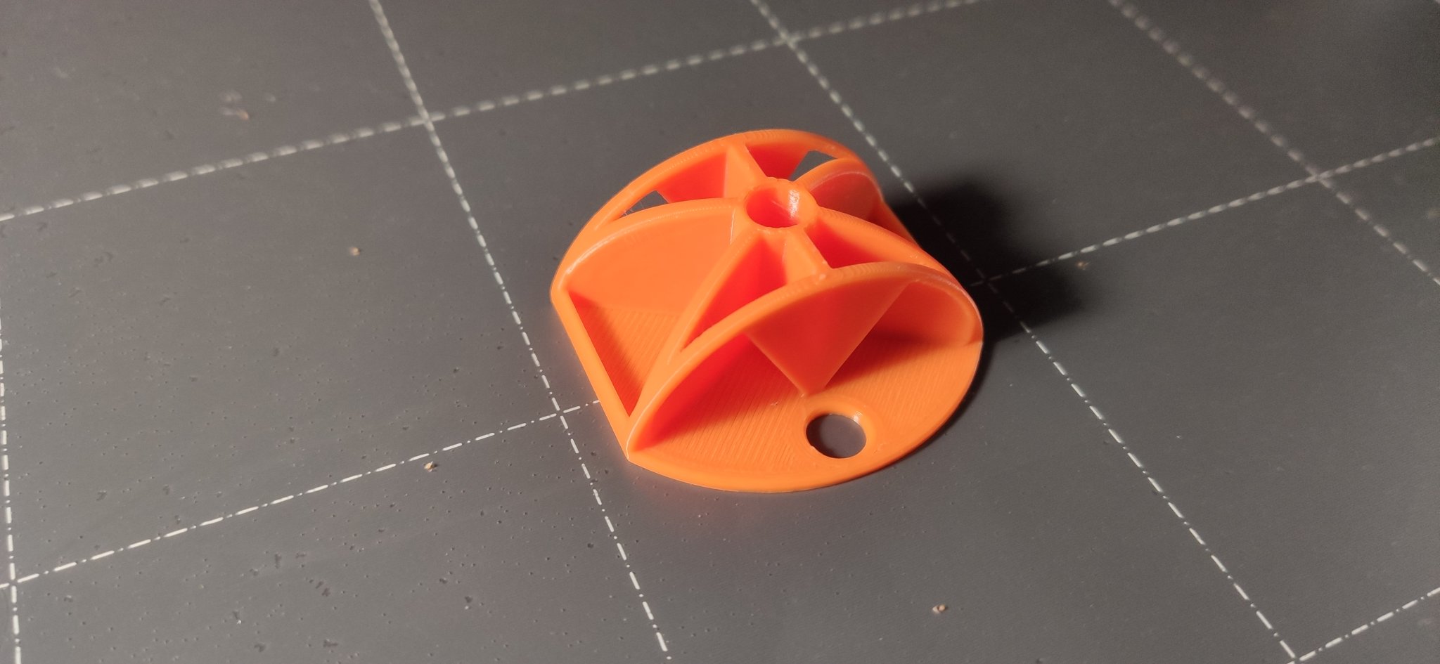 Giá đỡ cho lợp mái tôn sóng