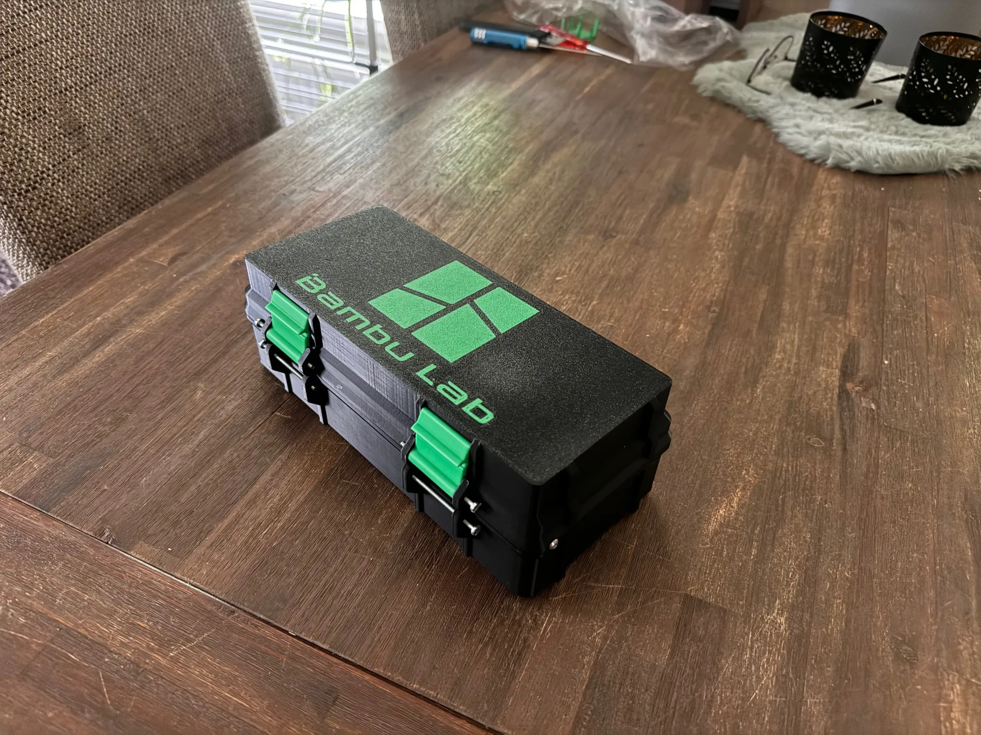 Hộp dụng cụ chắc chắn được mở rộng kích thước