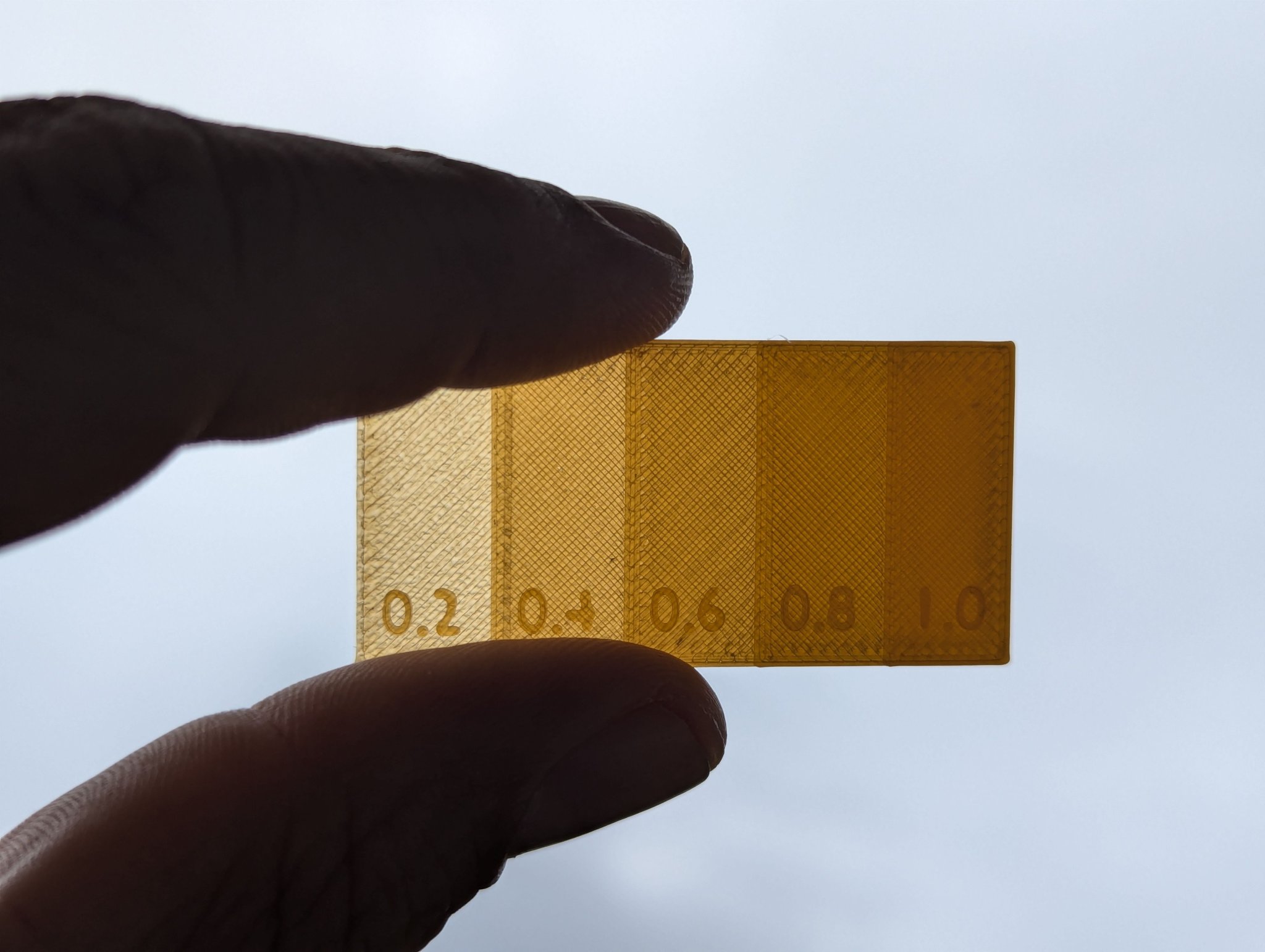 Kiểm tra độ trong suốt của filament in 3D