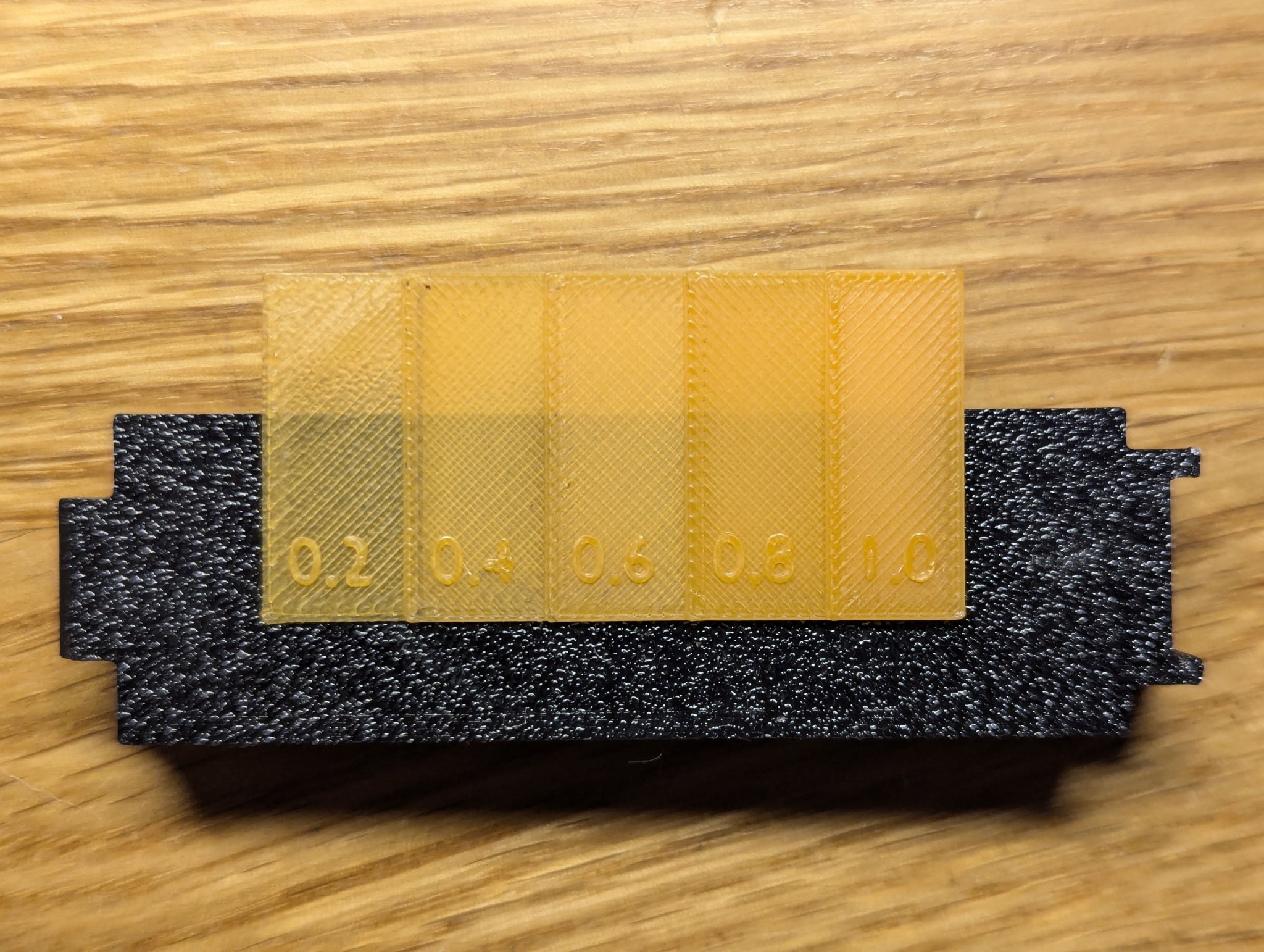 Kiểm tra độ trong suốt của filament in 3D