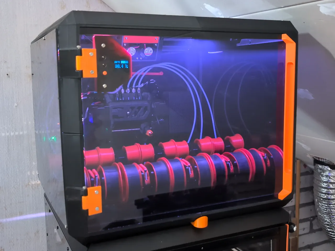 Đèn LED RGB cho COREBOXX với tính năng Semi-Smart