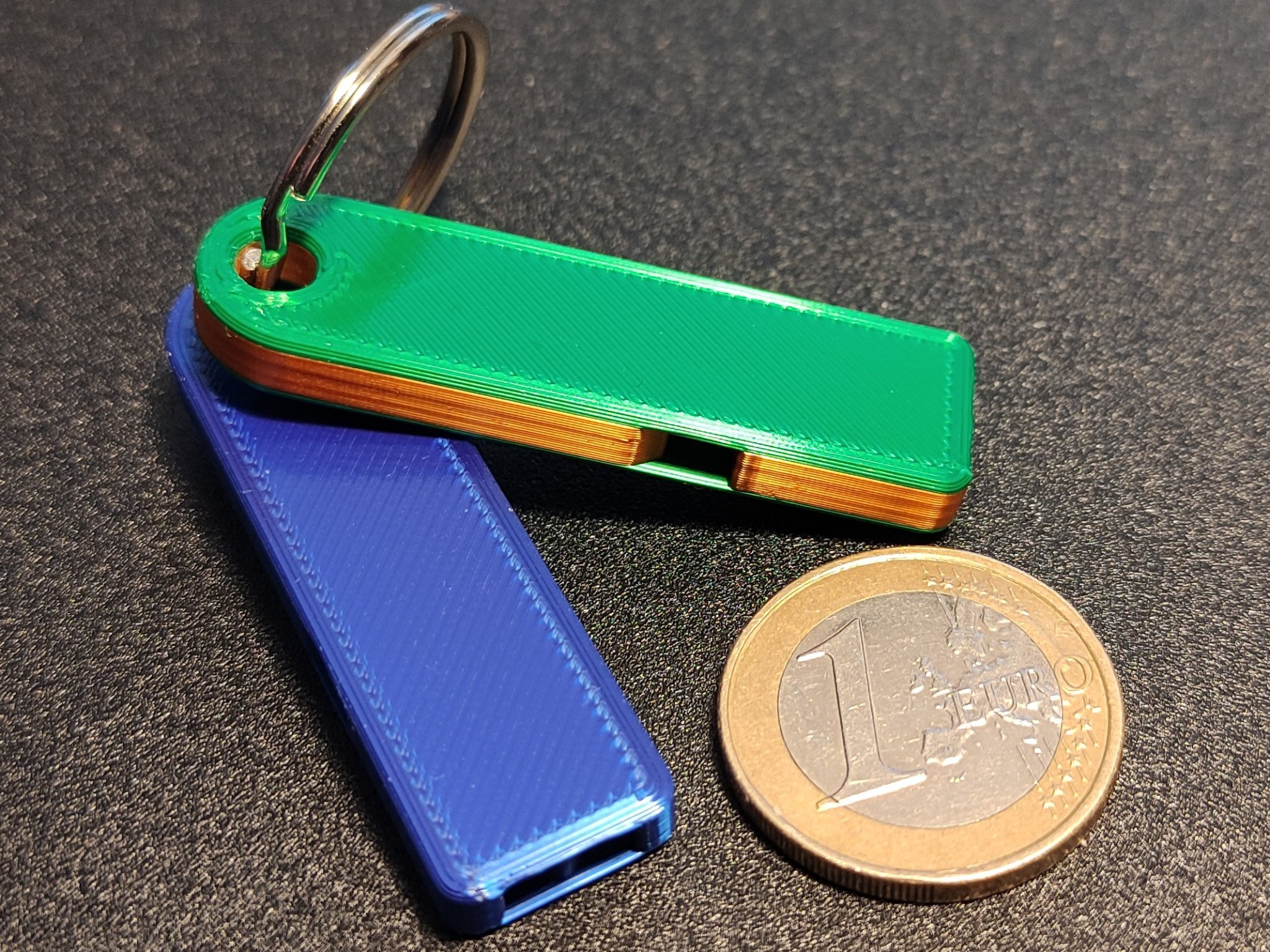 Còi kép nhỏ gọn và to cho chùm chìa khóa của bạn