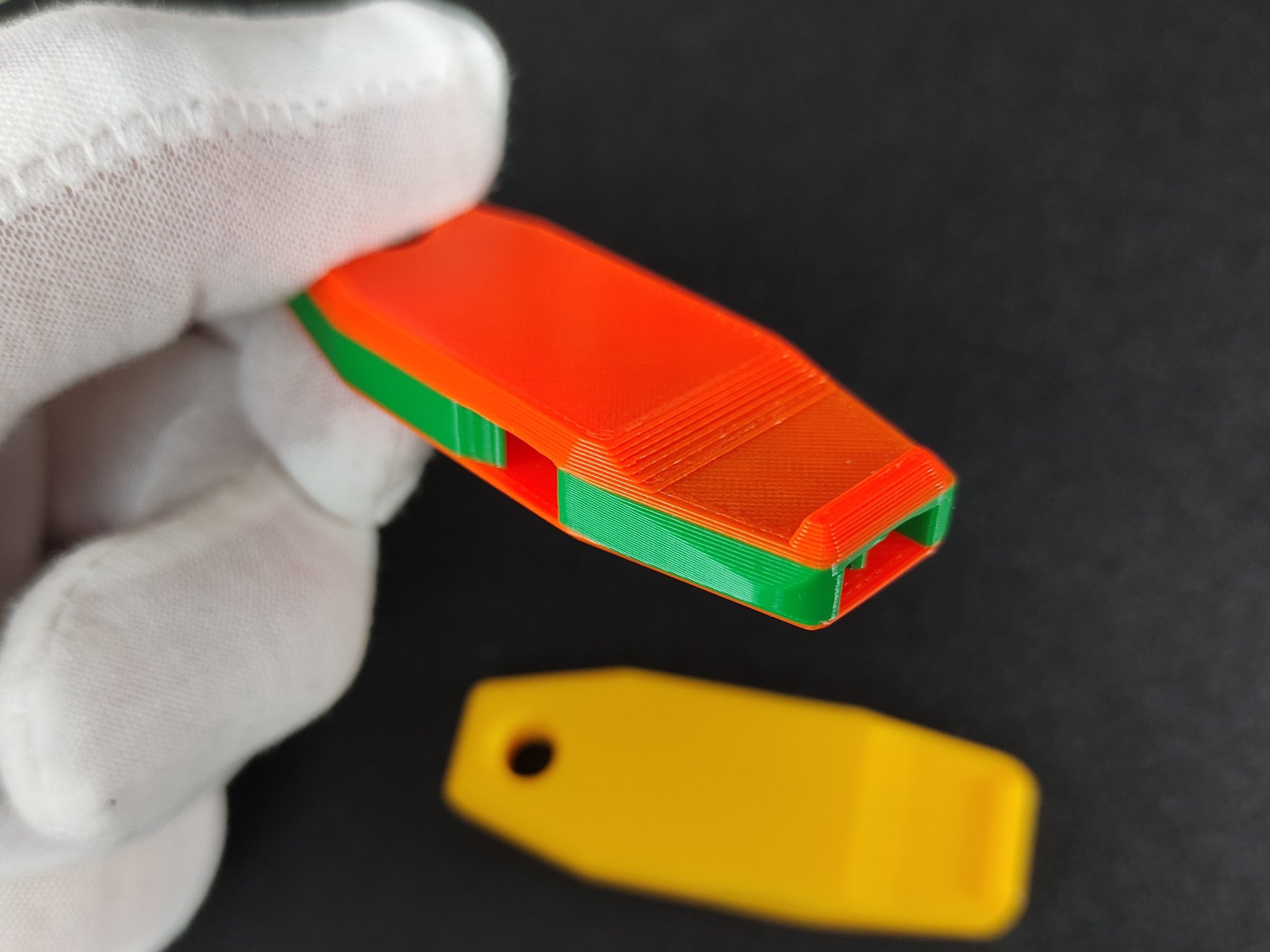 Còi khẩn cấp lớn nhất và bền bỉ nhất