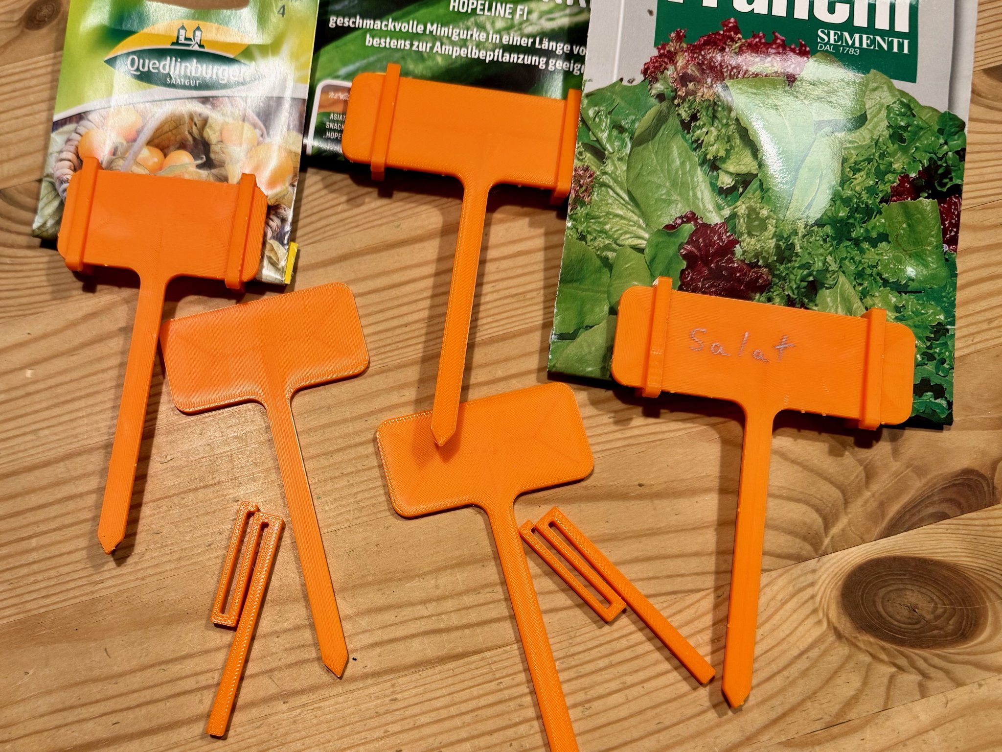 Thẻ Kit - Giá đỡ chậu cây và túi hạt giống