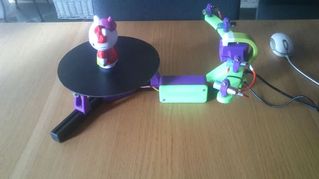 Máy quét laser 3D Sardauscan dưới 30$ với phần mềm/hardware mở