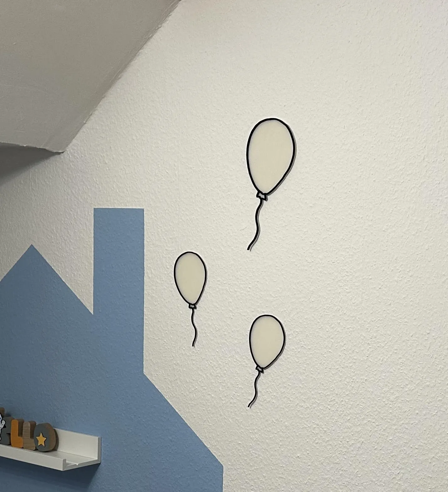 Mô hình bóng bay phát sáng trang trí phòng trẻ em