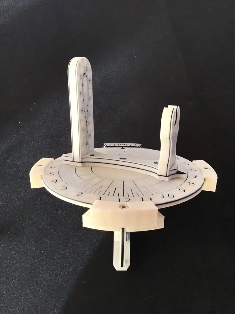 Đồng hồ mặt trời Heliochronometer chính xác nhất thế giới