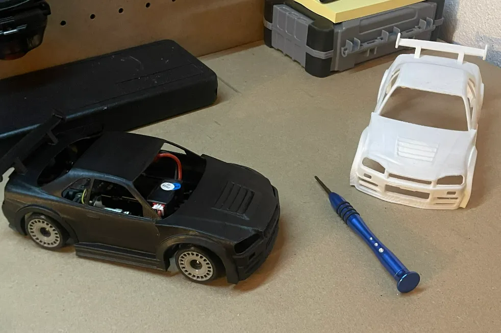 Thân xe Skyline cho mô hình RC tỷ lệ 1:28/24 Wltoys K969/MiniZ