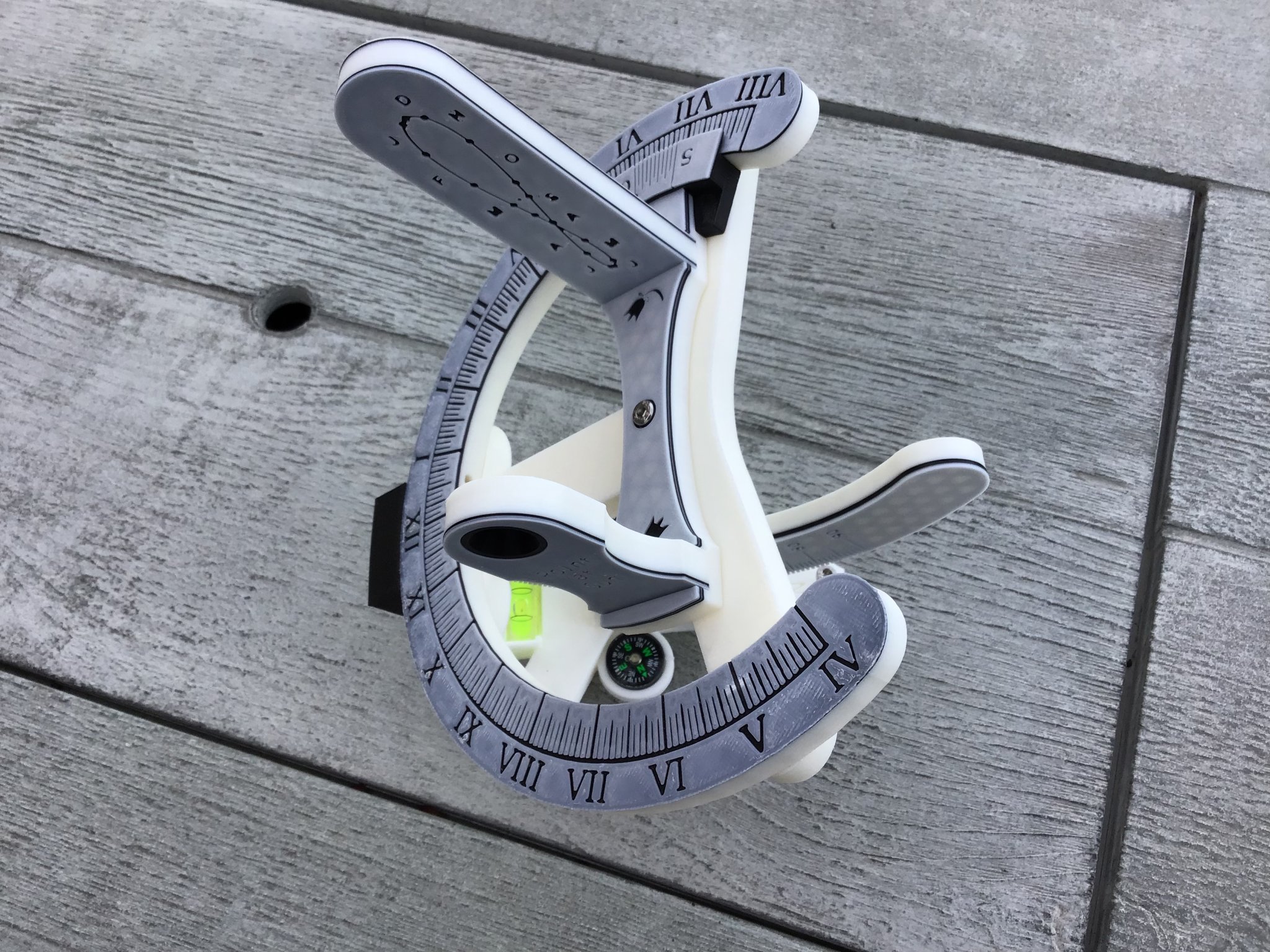 Đồng hồ mặt trời heliochronometer Gard B4003