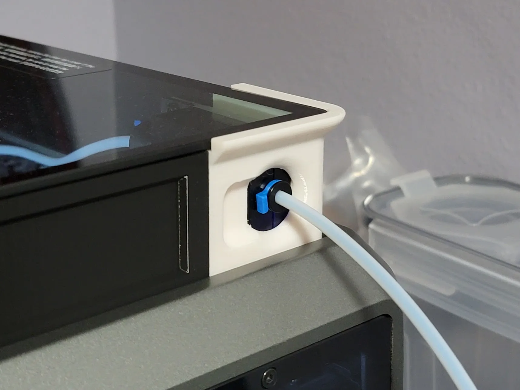 Giá đỡ K1 Max với cảm biến filament di động