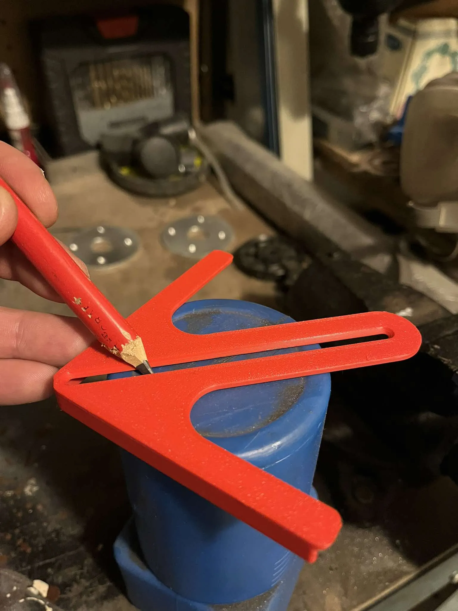 Công cụ định tâm cho thanh tròn và ống