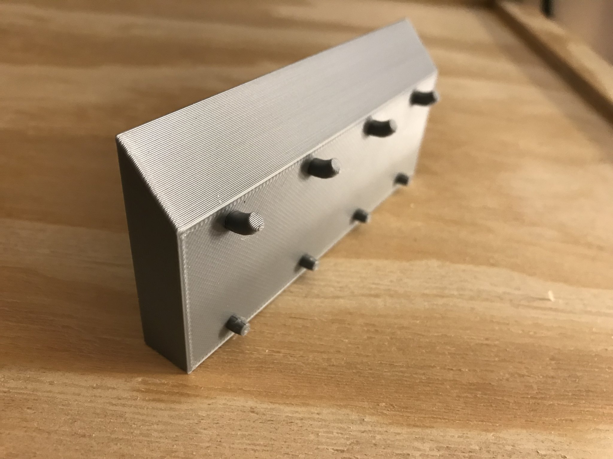 Phụ kiện bảng ghim kiểu Pháp 4 inch