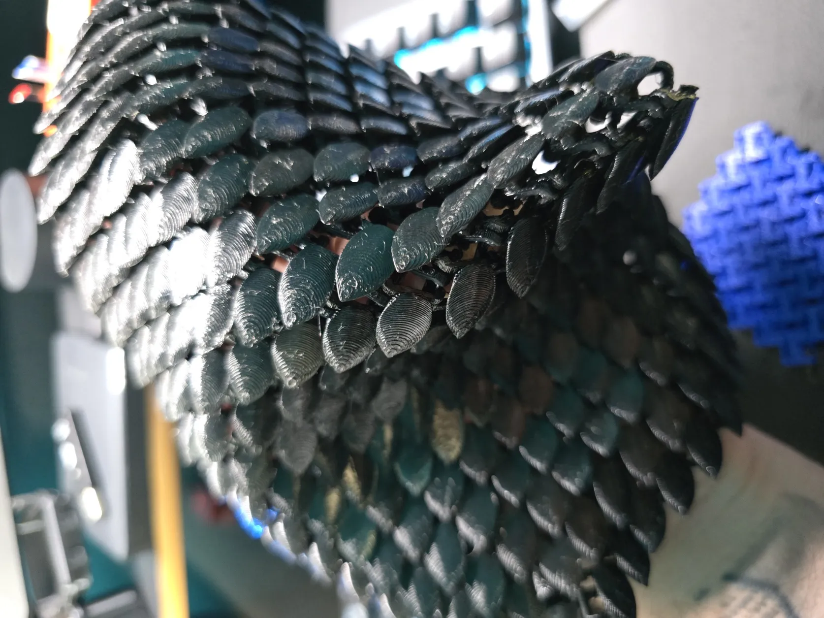 Giáp xích vảy rồng in 3D linh hoạt