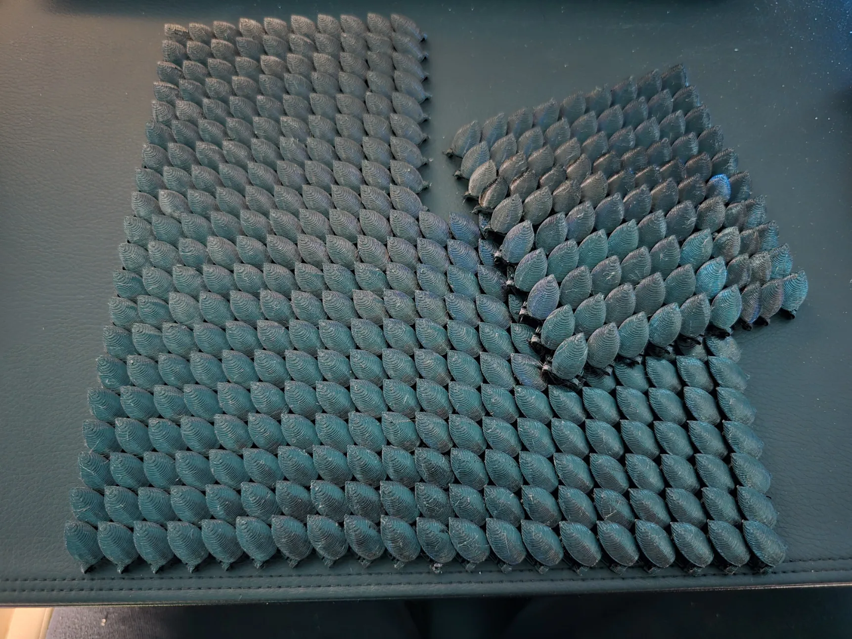 Giáp xích vảy rồng in 3D linh hoạt