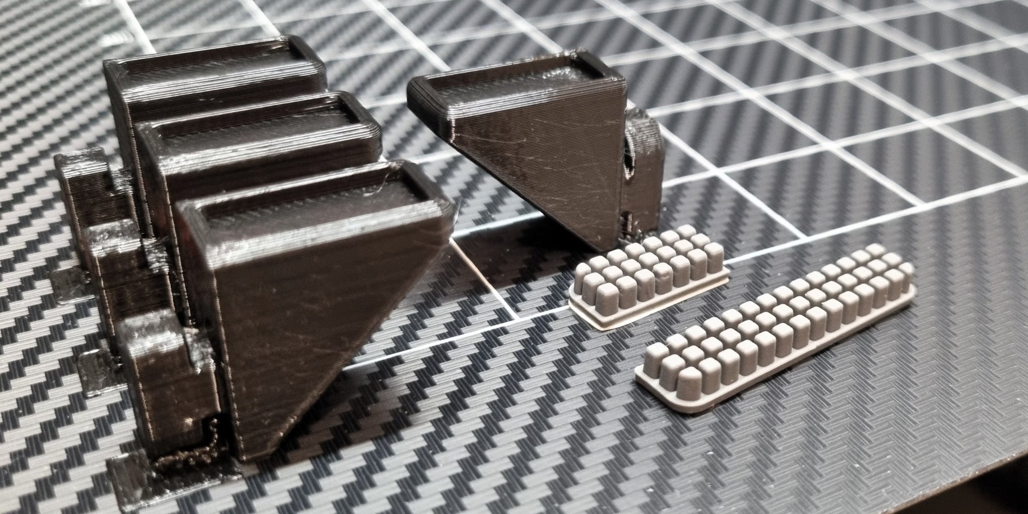 Bàn chải silicone cho vòi phun Prusa XL với khóa xoay