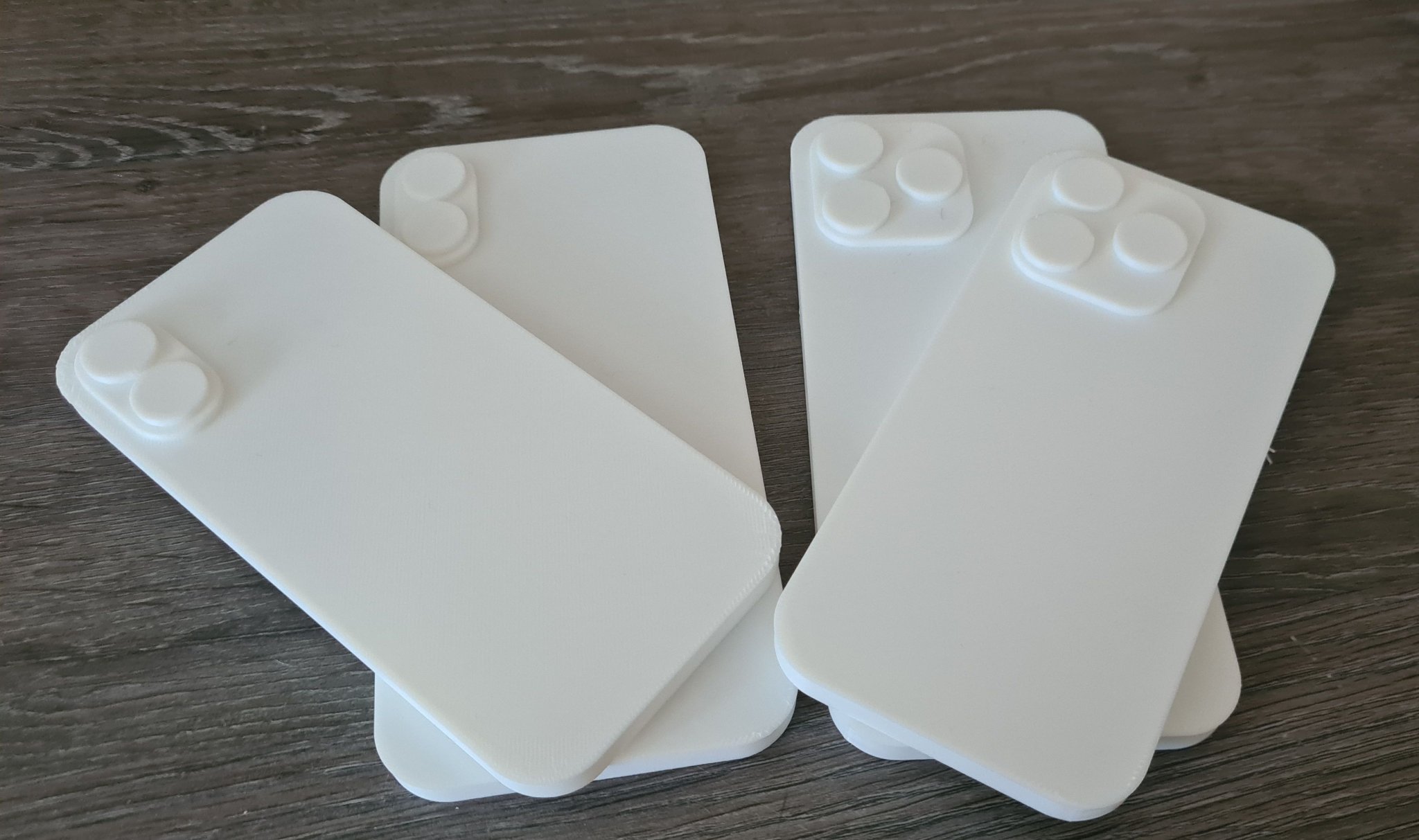 Mô hình thử nghiệm kích thước điện thoại – Apple iPhone 16