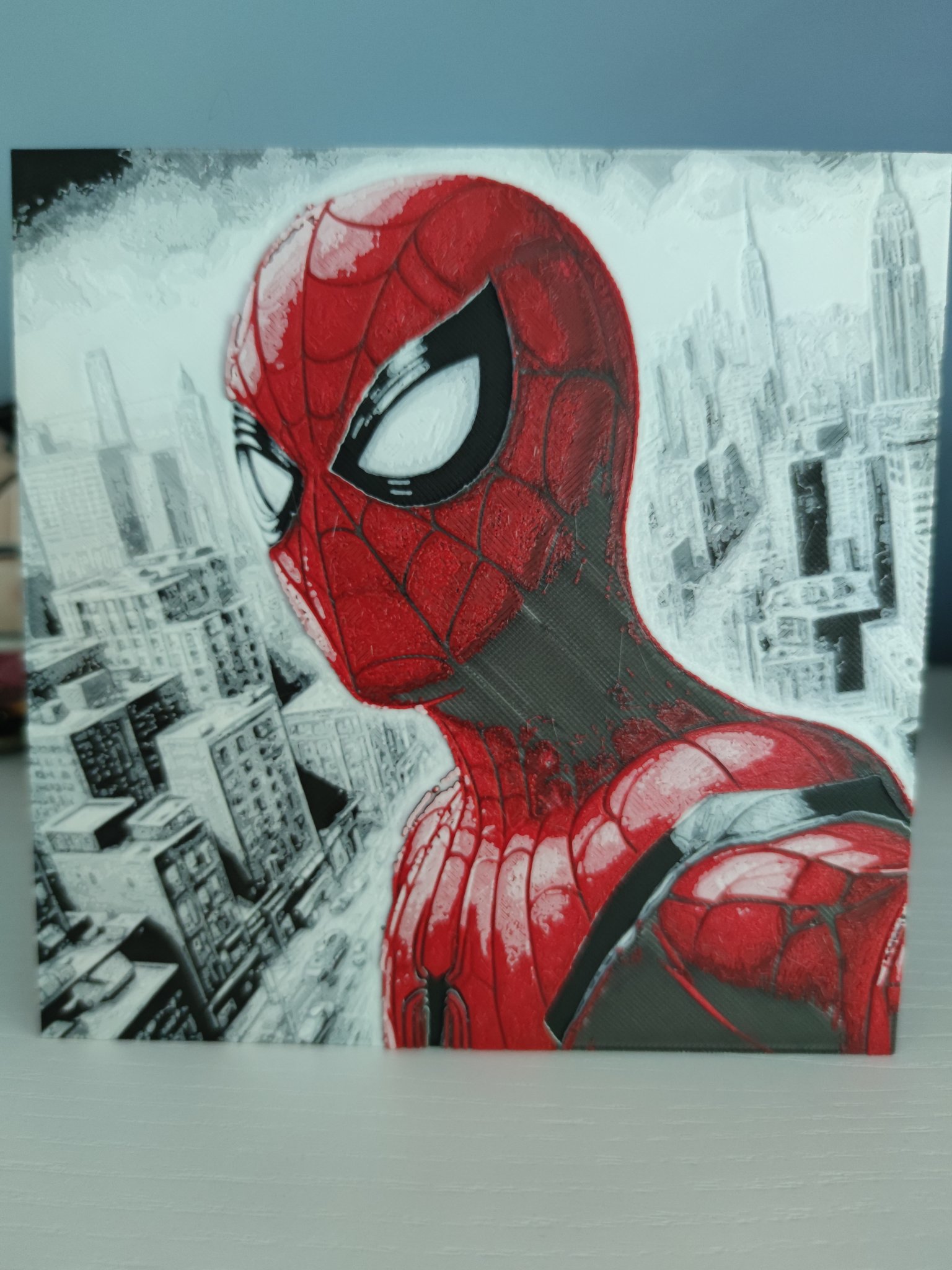 Nhân vật Spiderman phong cách Hueforge